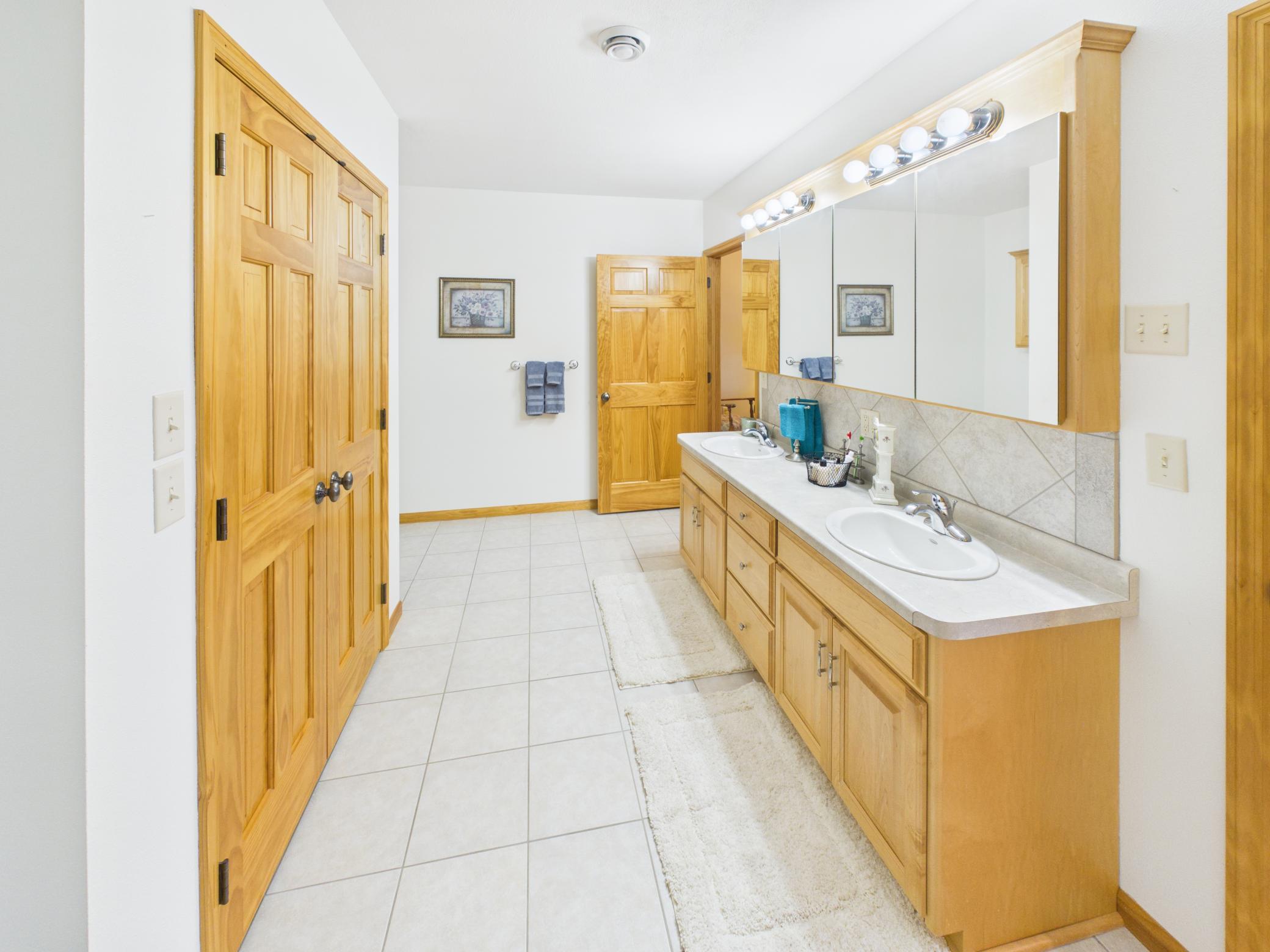 18559 Empire Trail Property Photo 54