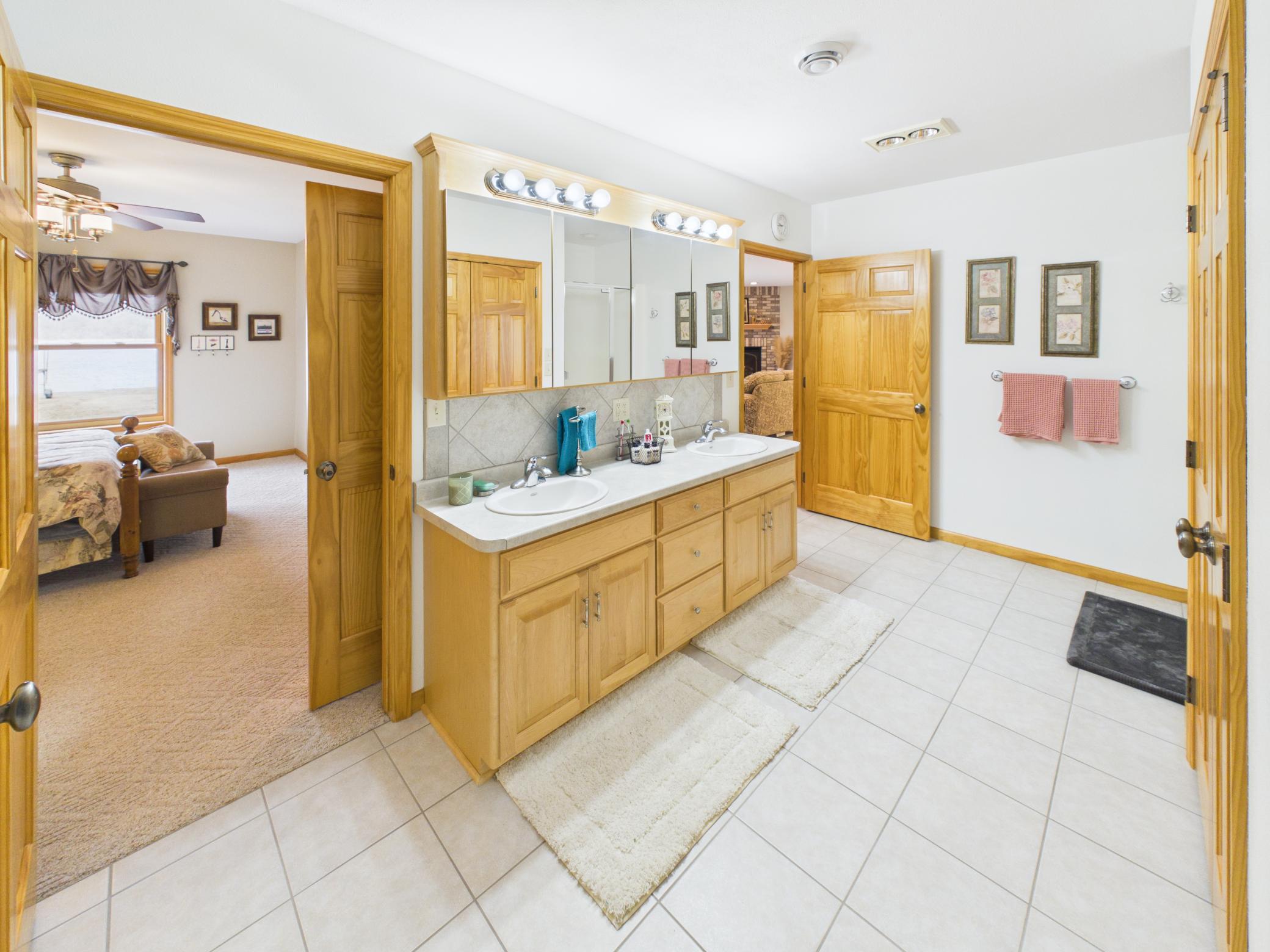 18559 Empire Trail Property Photo 56