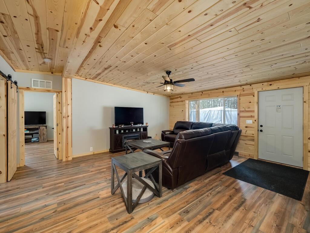32269 County Rd 43 Property Photo 4