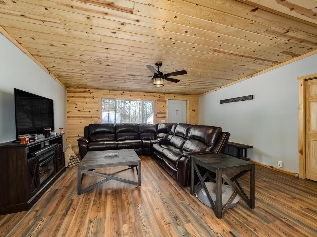 32269 County Rd 43 Property Photo 5