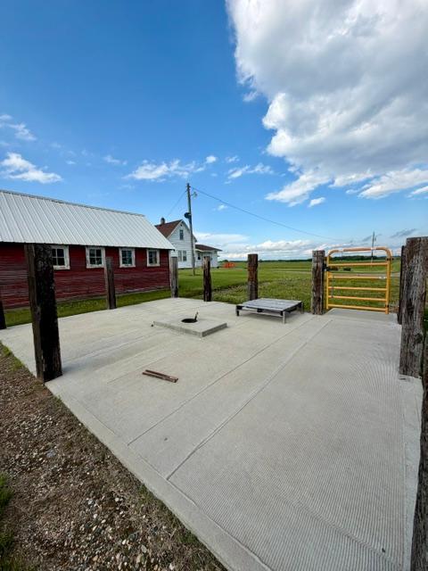 34473 County Highway 143 Property Photo 9