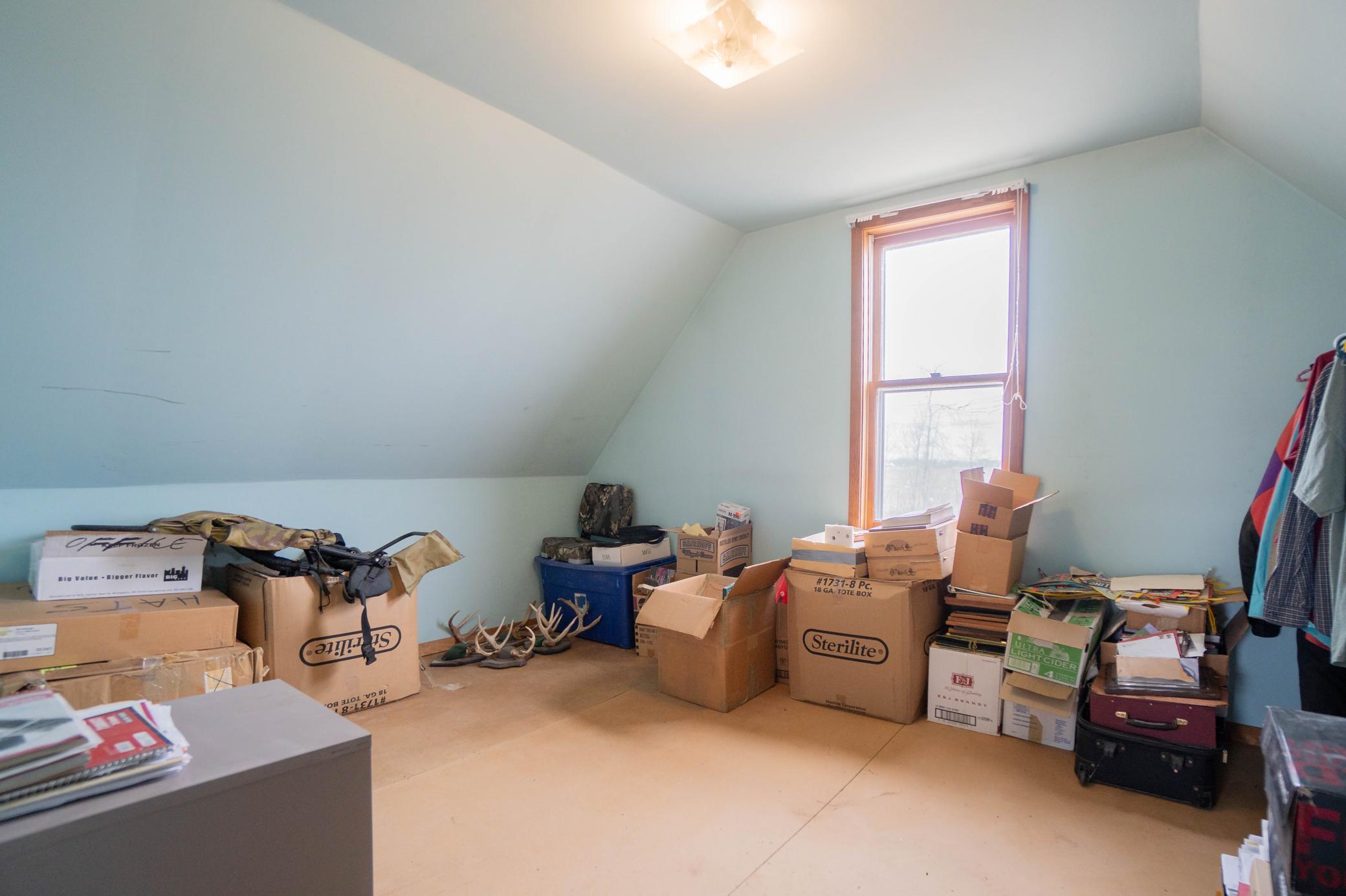 34473 County Highway 143 Property Photo 34
