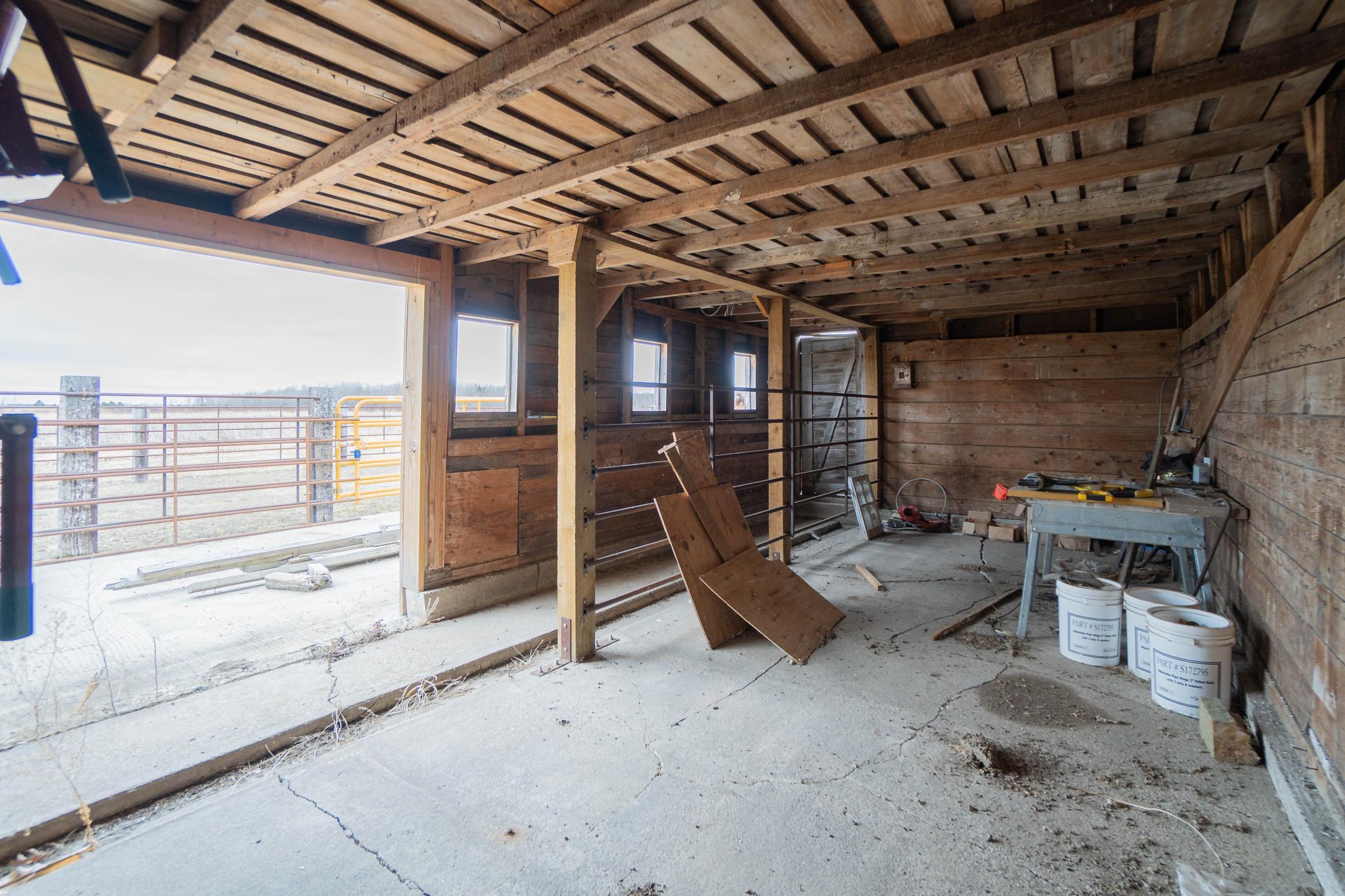 34473 County Highway 143 Property Photo 41