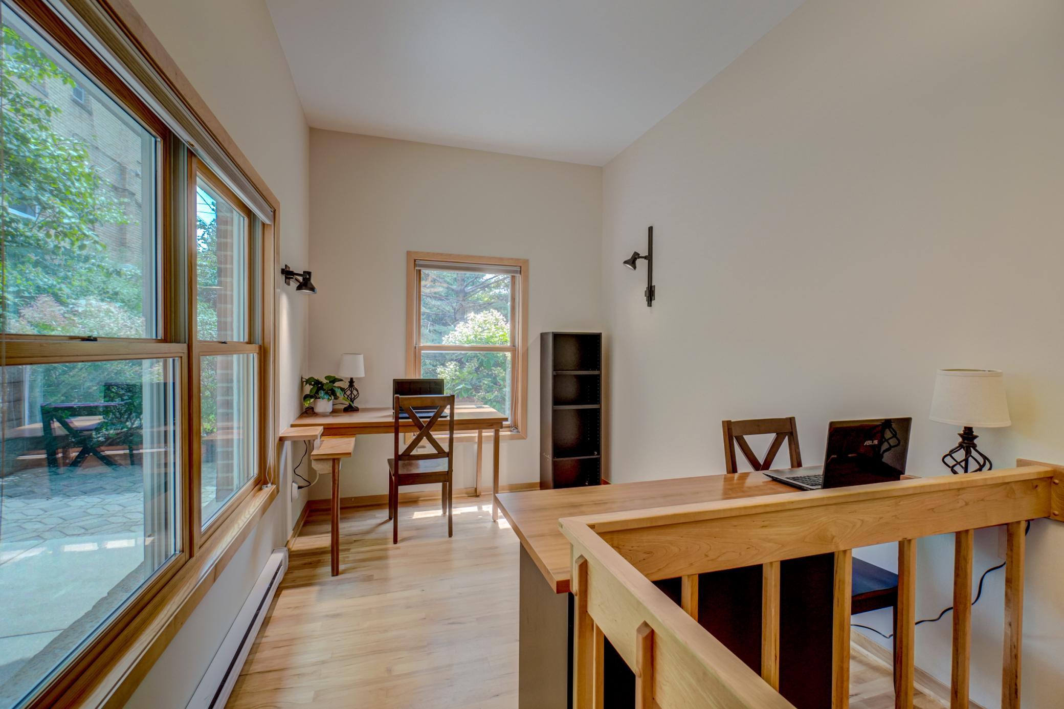 552 Summit Avenue Property Photo 20