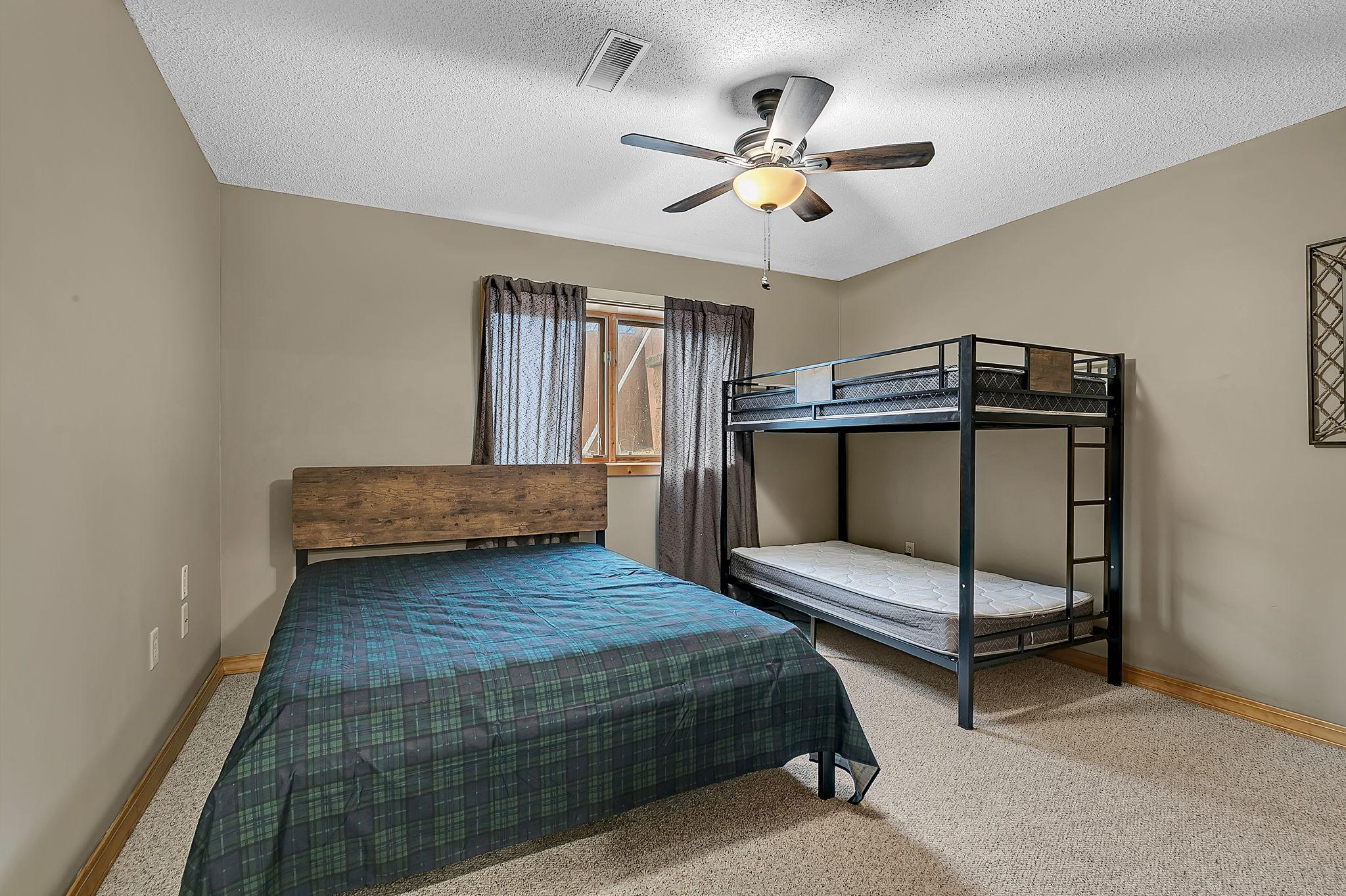 20368 Edgehill Circle Property Photo 31