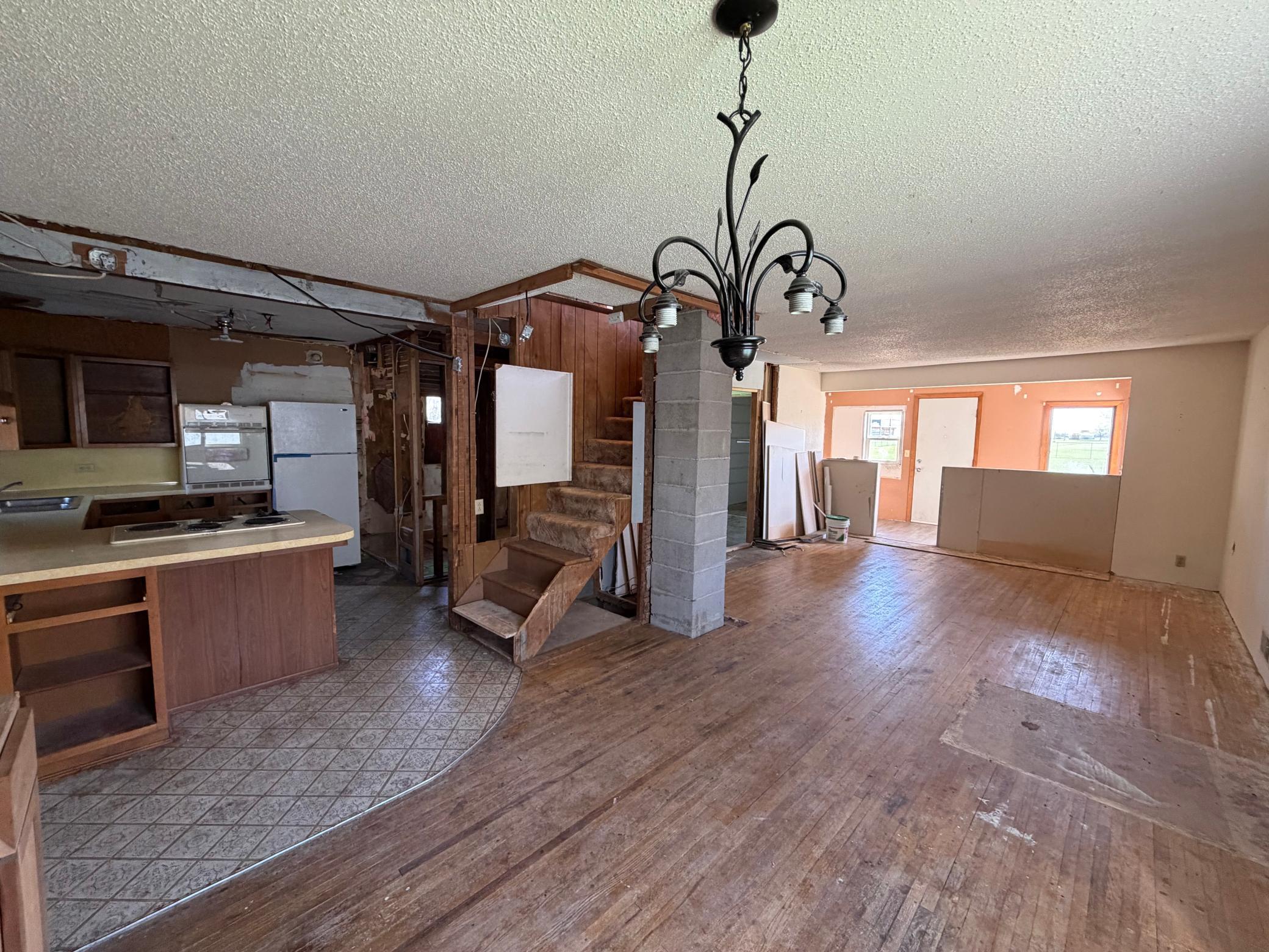 736 Cedar Avenue Property Photo 8