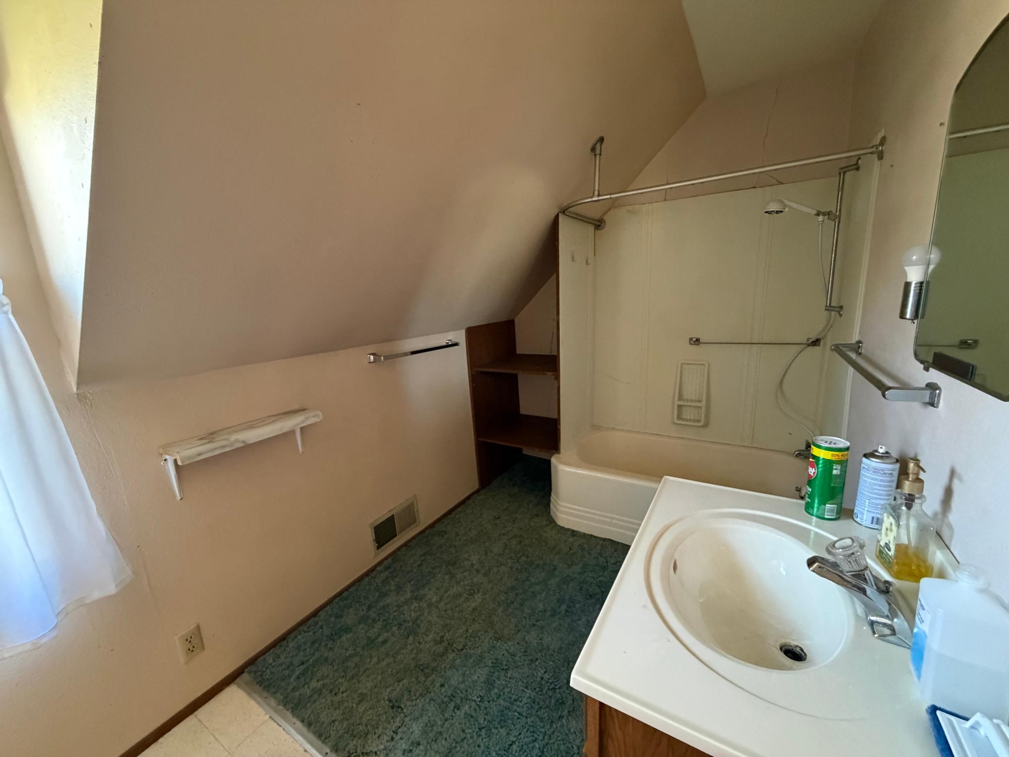 736 Cedar Avenue Property Photo 16