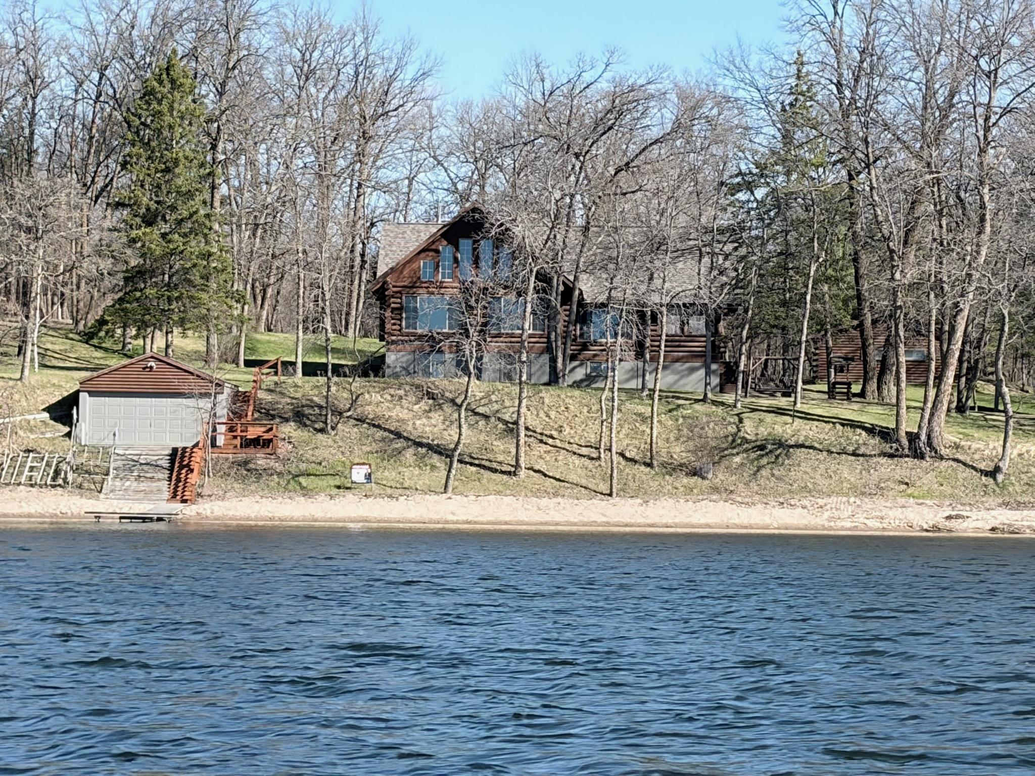 40105 Hunters Road Property Photo 2