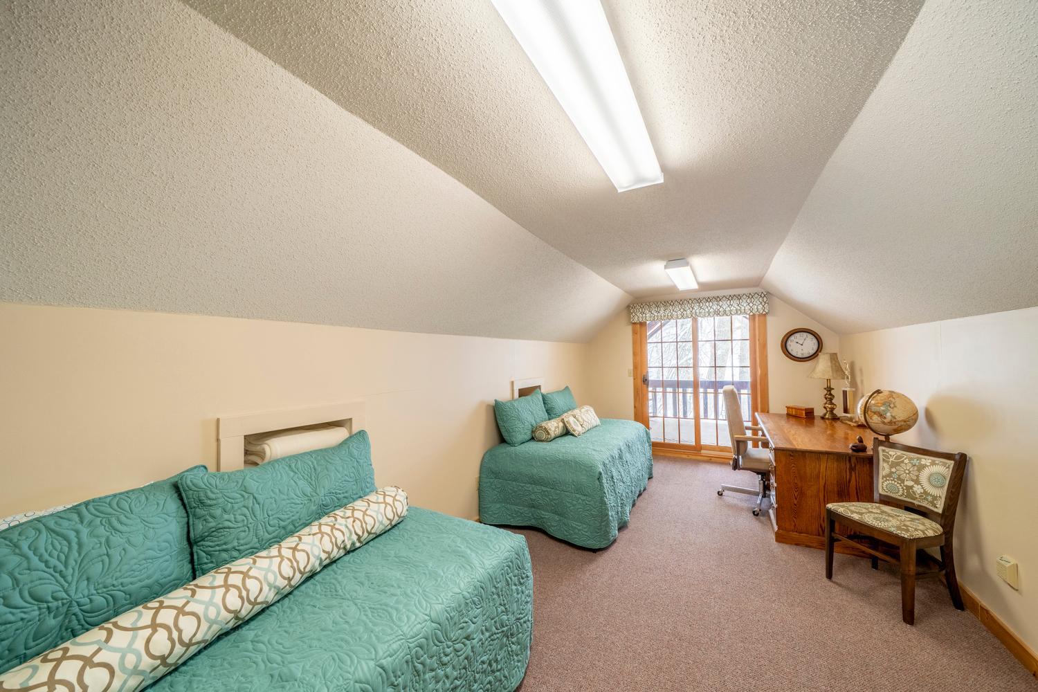 40105 Hunters Road Property Photo 35