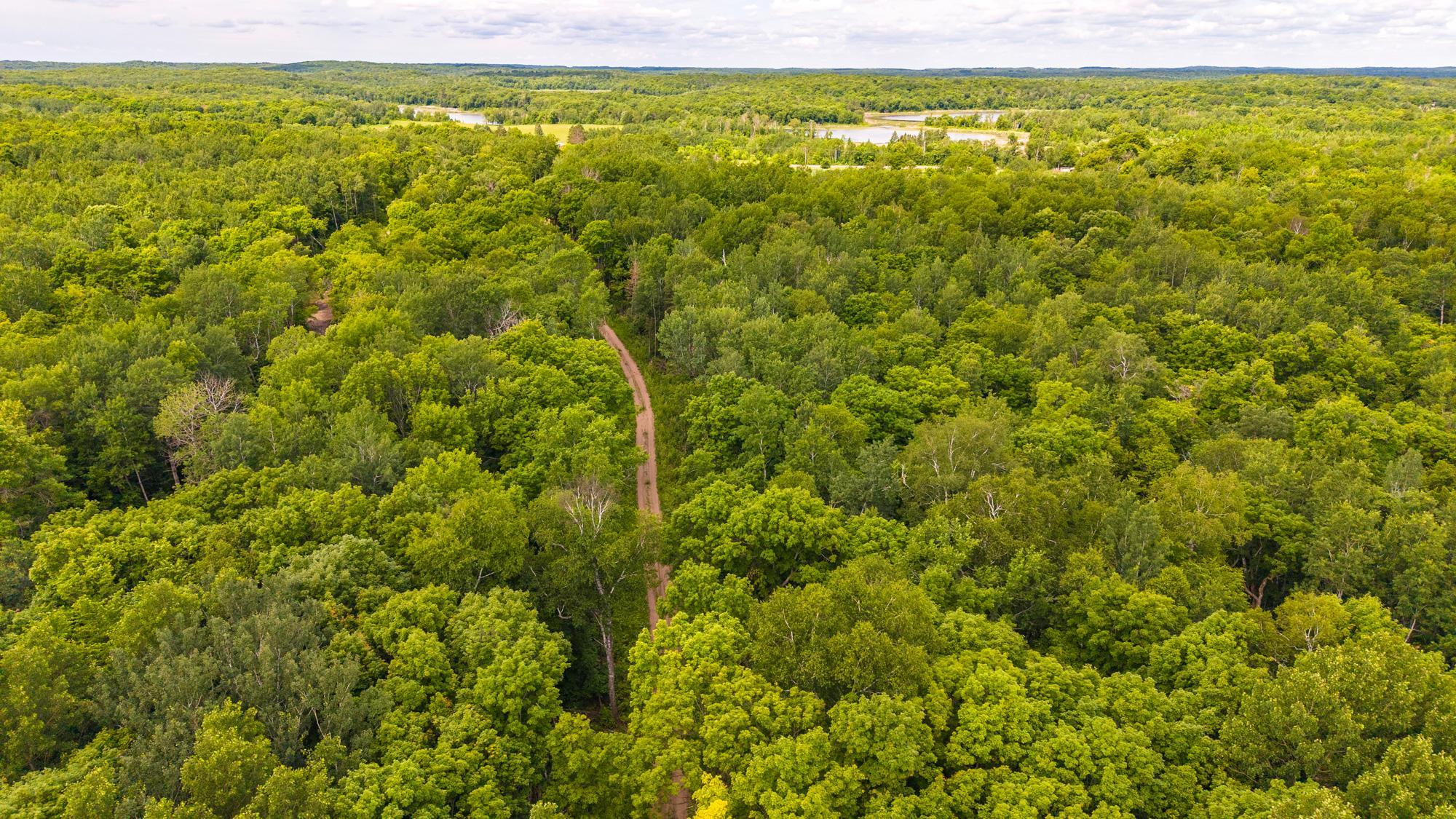 36363 County Highway 34 Property Photo 17
