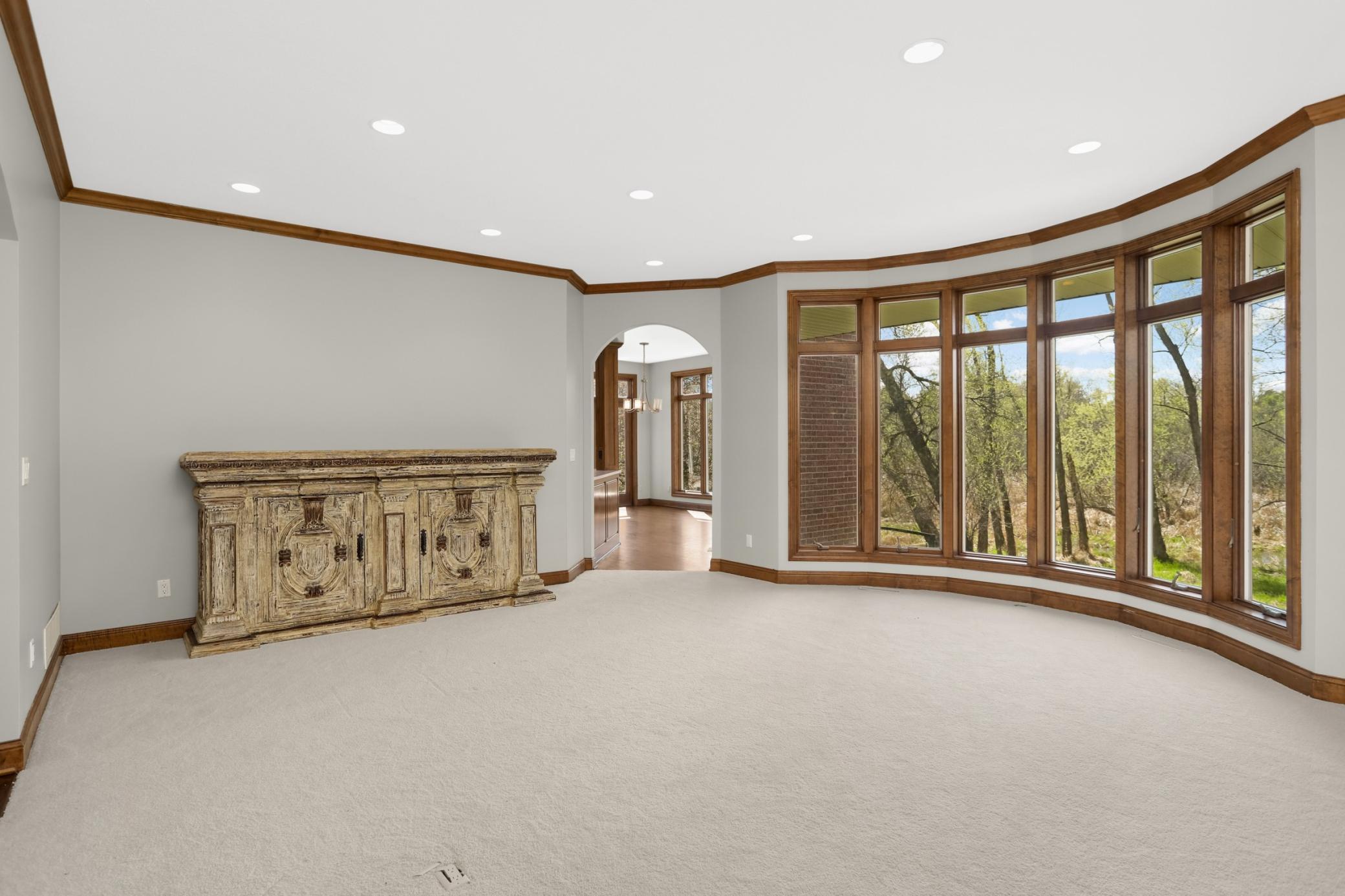 2437 Sunset Court Property Photo 19