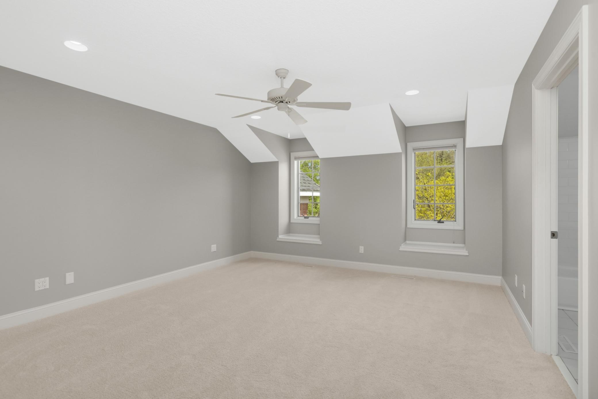 2437 Sunset Court Property Photo 49