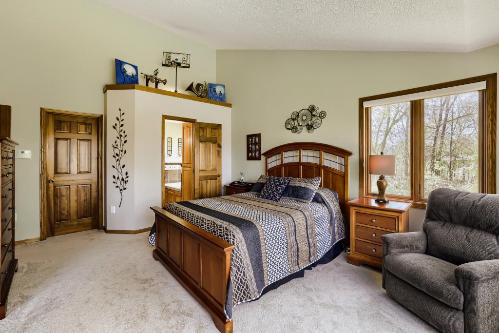 18130 Robinson Circle Property Photo 15