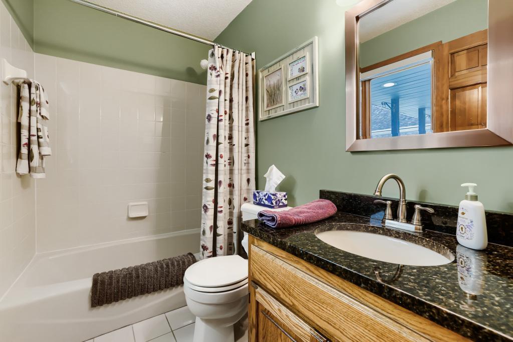 18130 Robinson Circle Property Photo 23