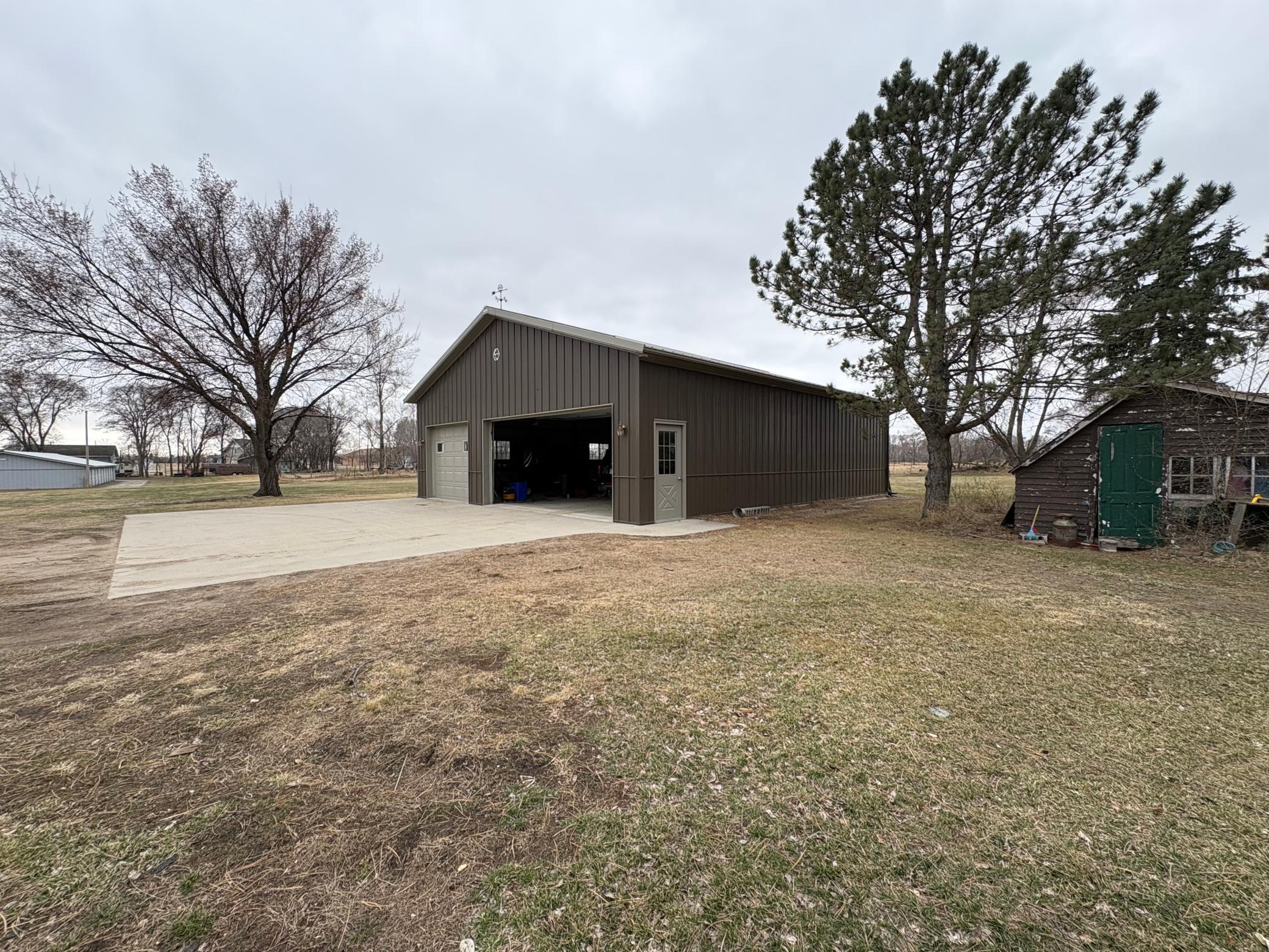 237 S Paul Street Property Photo 5