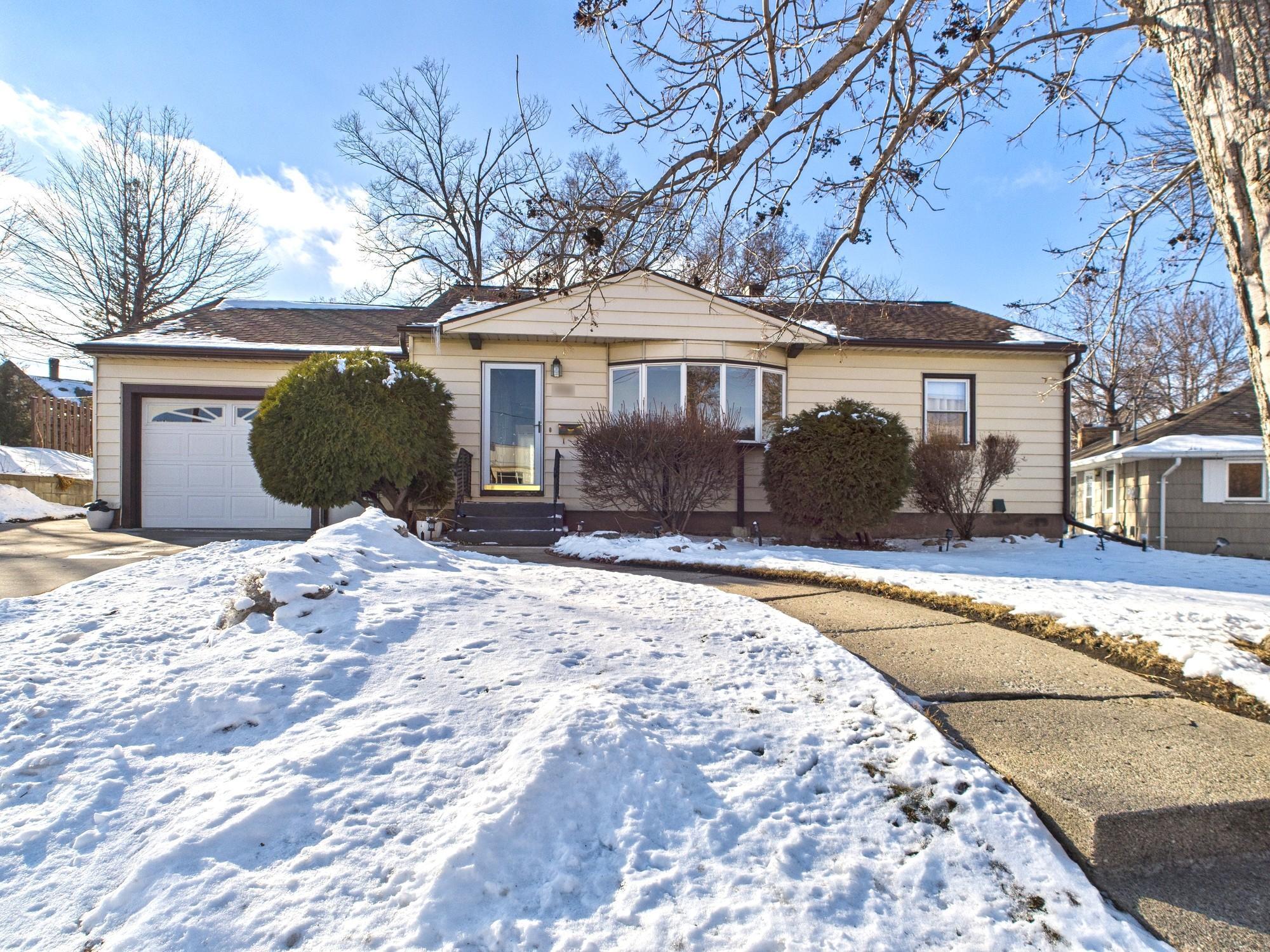 406 Franklin Street Property Photo 1