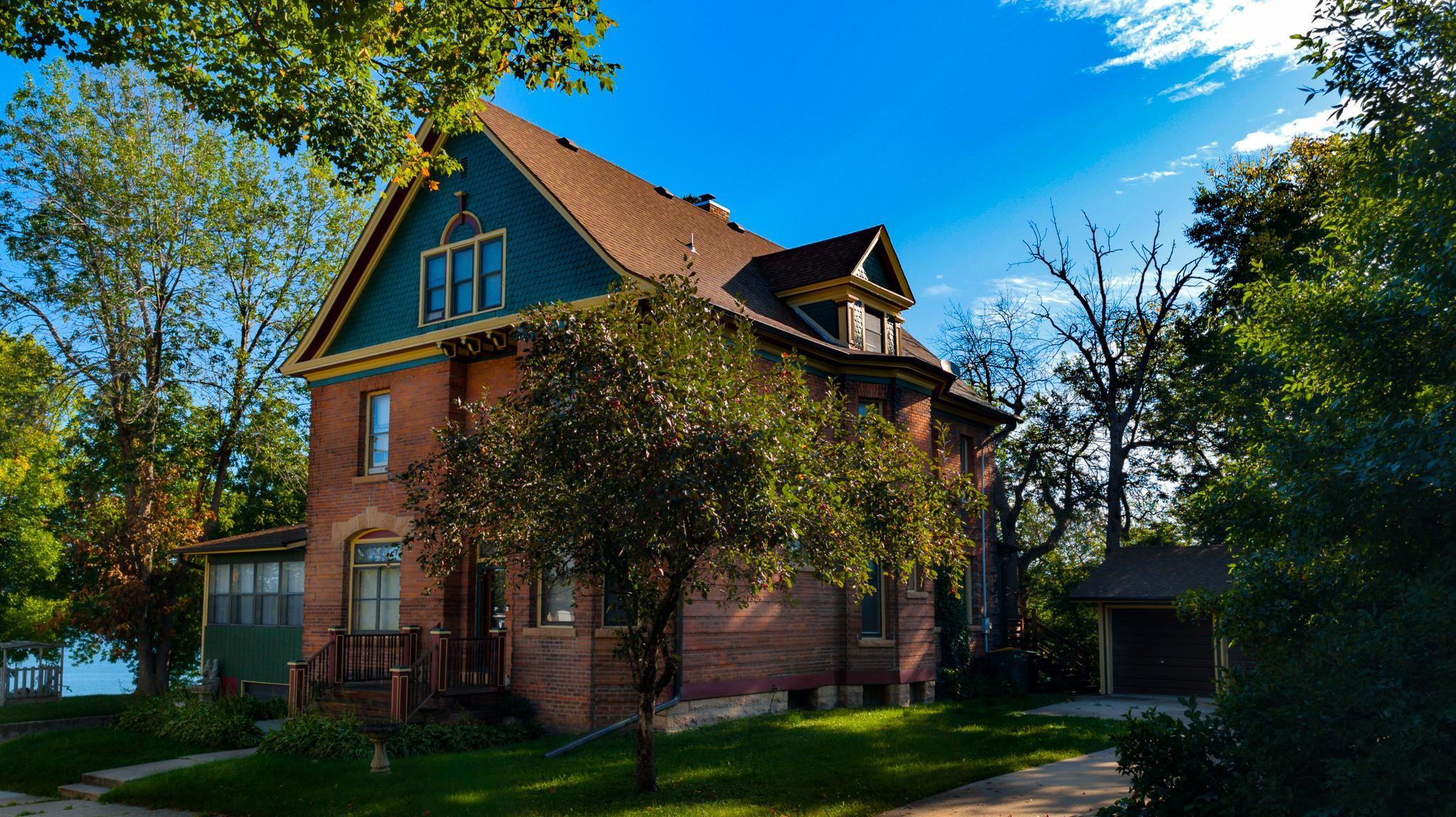 310 N Washington Avenue Property Photo