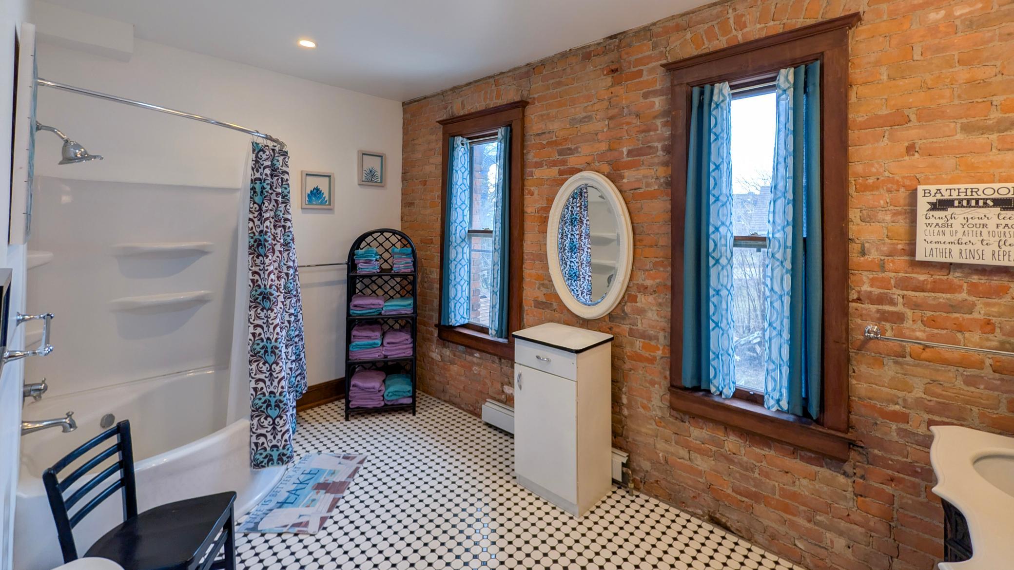 310 N Washington Avenue Property Photo 57