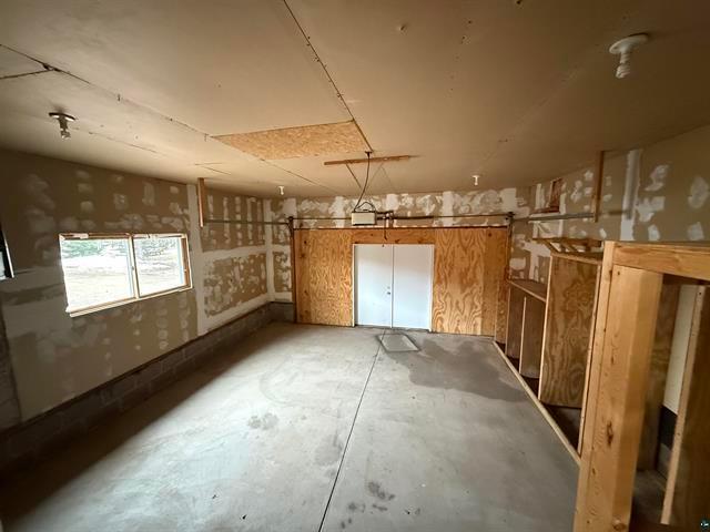 8025 Us Highway 2 Property Photo 19