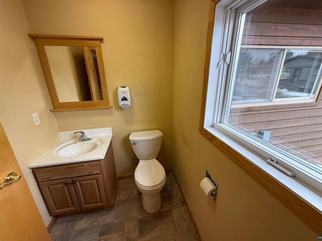 8025 Us Highway 2 Property Photo 24