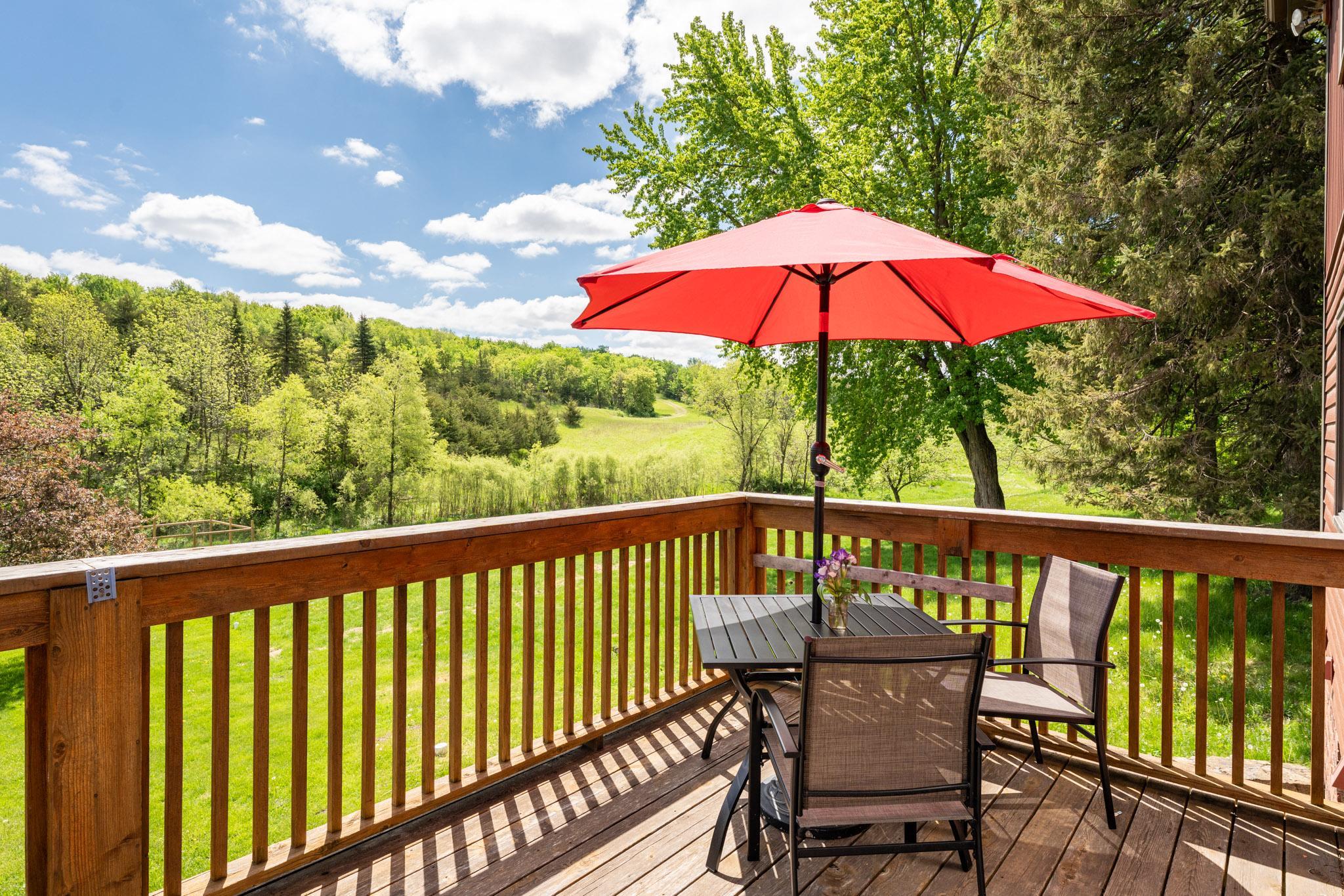 31500 Echo Valley Trail Property Photo 16