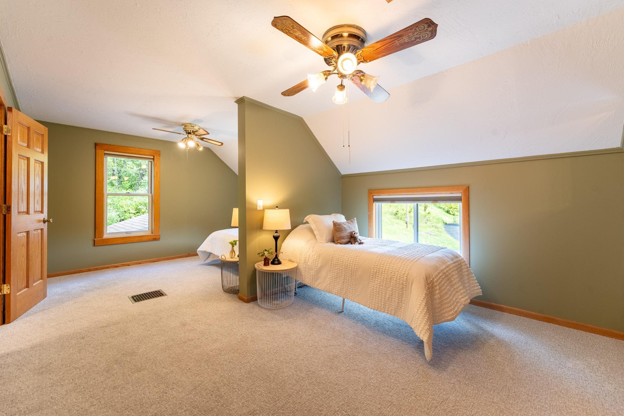 31500 Echo Valley Trail Property Photo 42