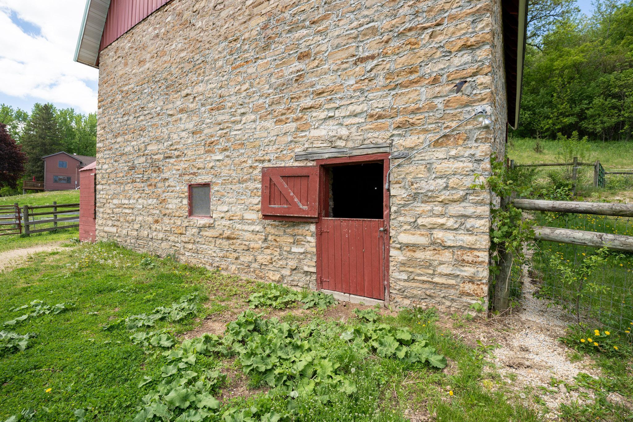 31500 Echo Valley Trail Property Photo 73