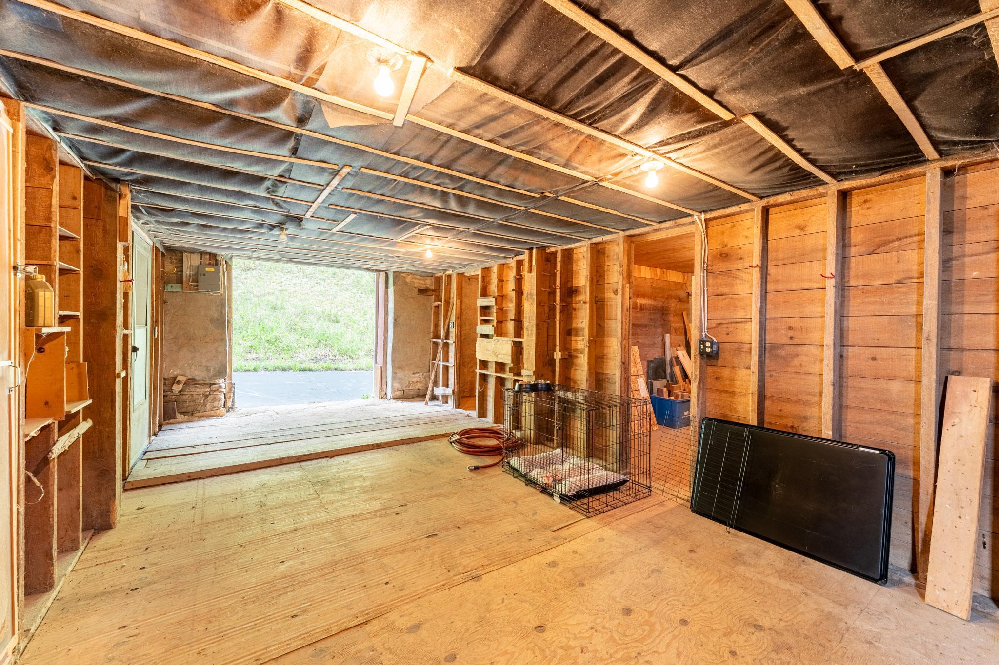 31500 Echo Valley Trail Property Photo 77