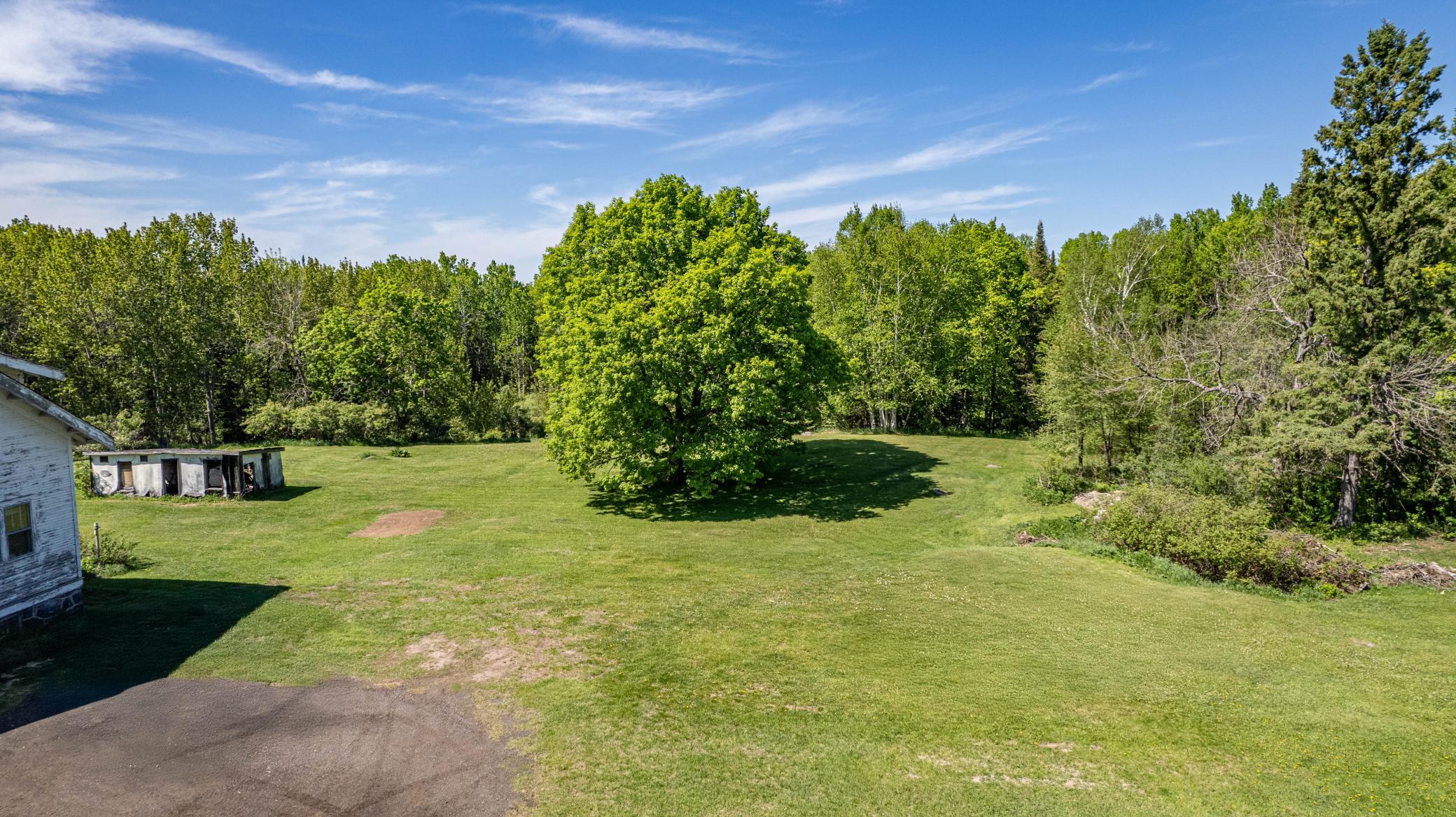 5265 Miller Trunk Highway Property Photo 9