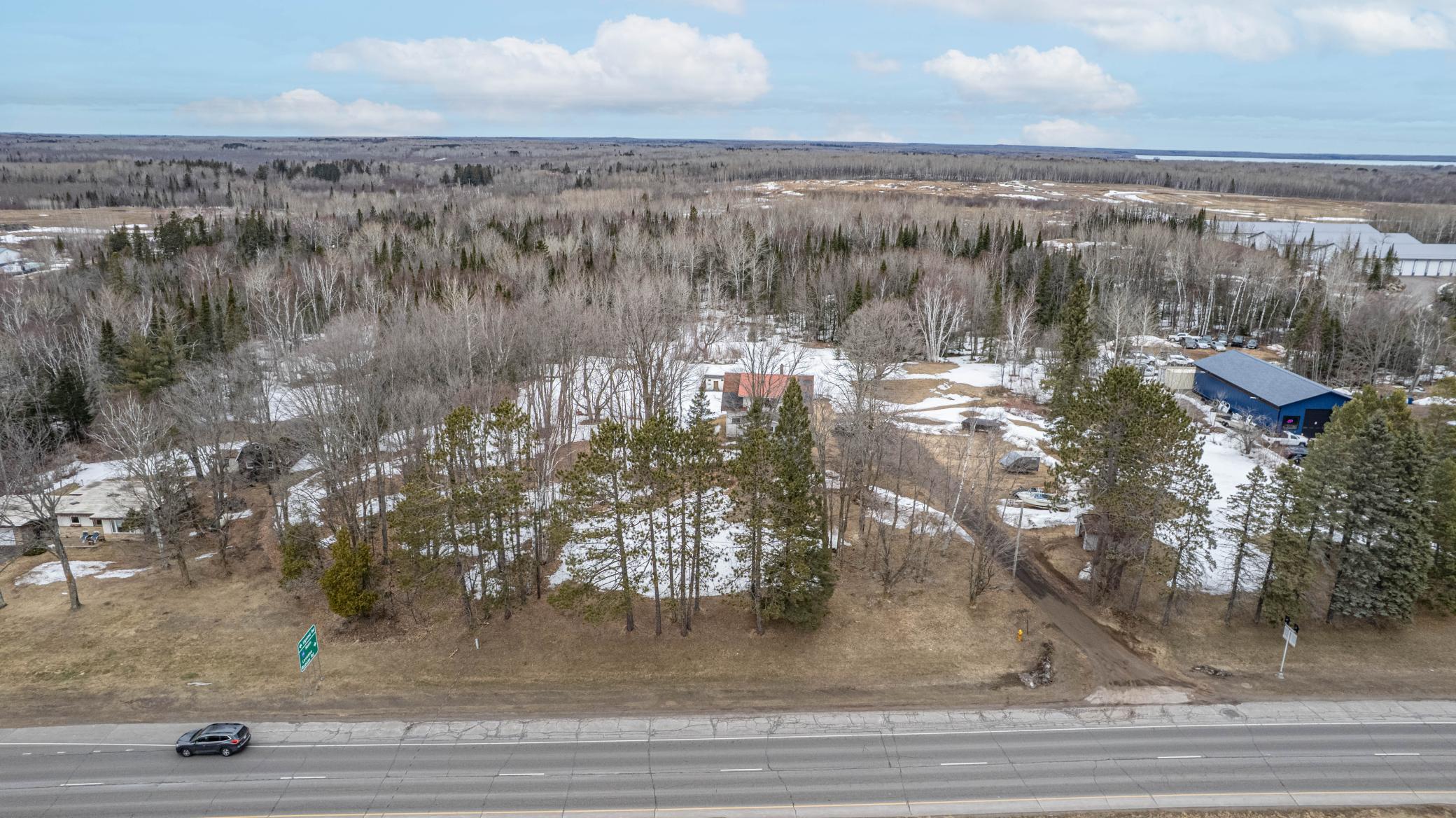5265 Miller Trunk Highway Property Photo 14