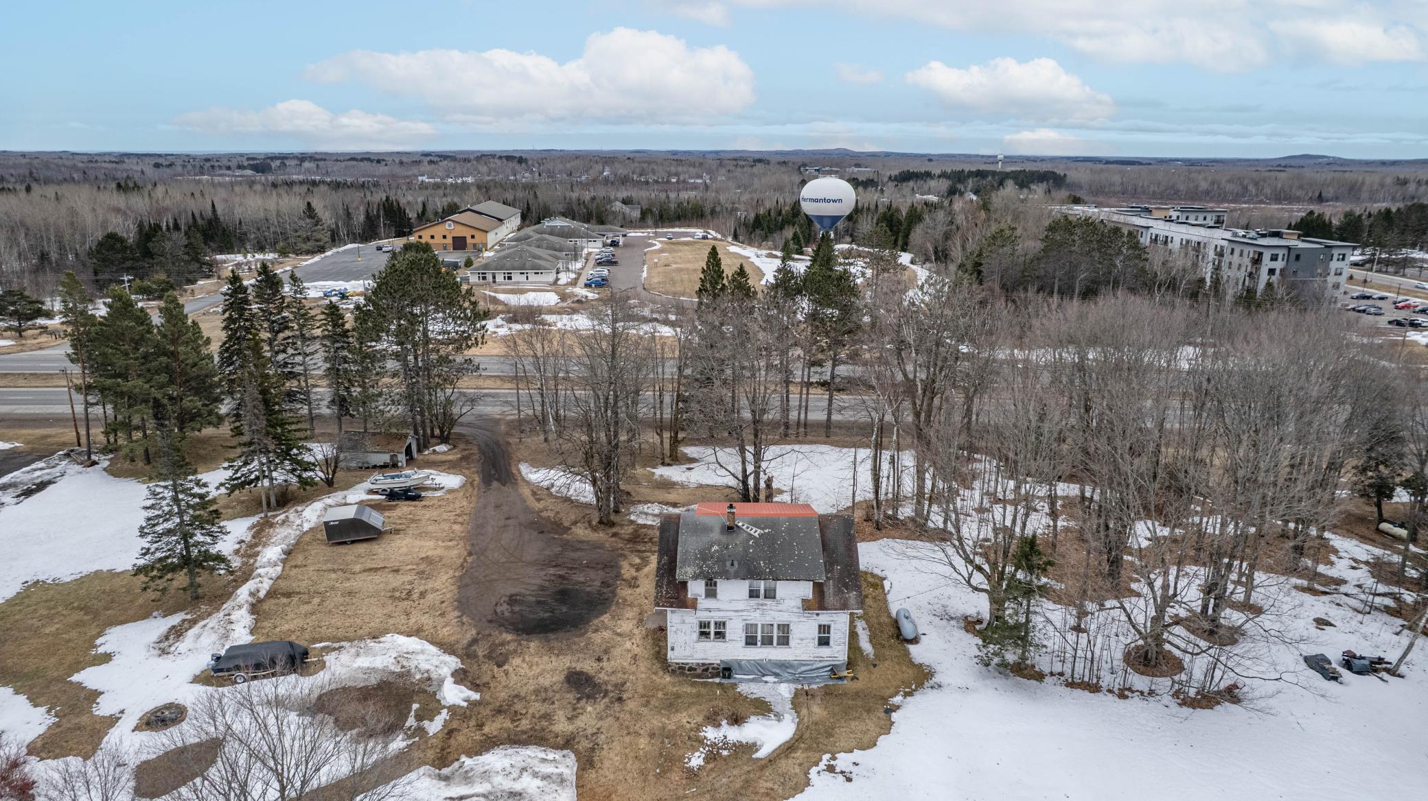 5265 Miller Trunk Highway Property Photo 18