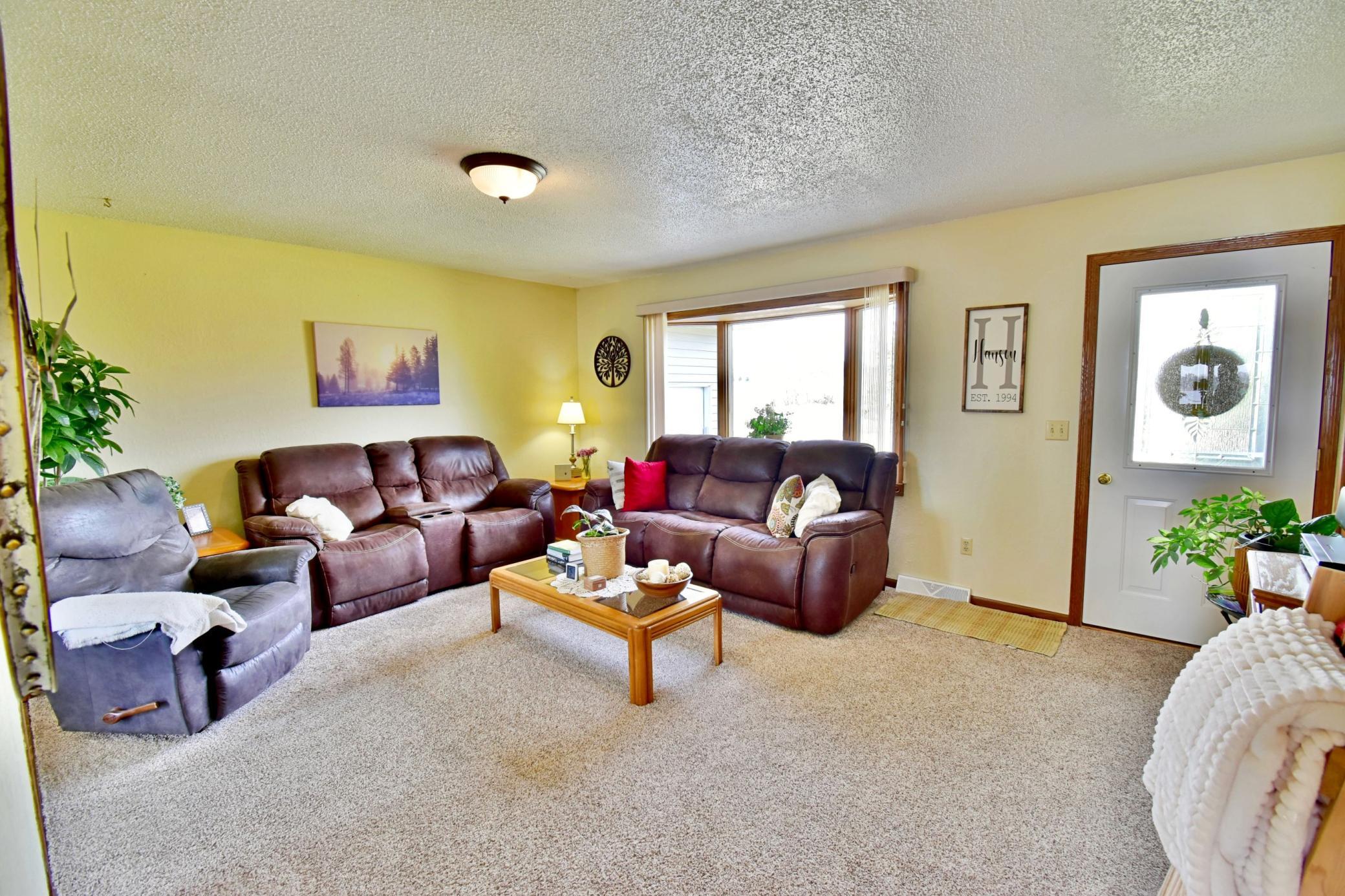 500 Hickman Drive Property Photo 11