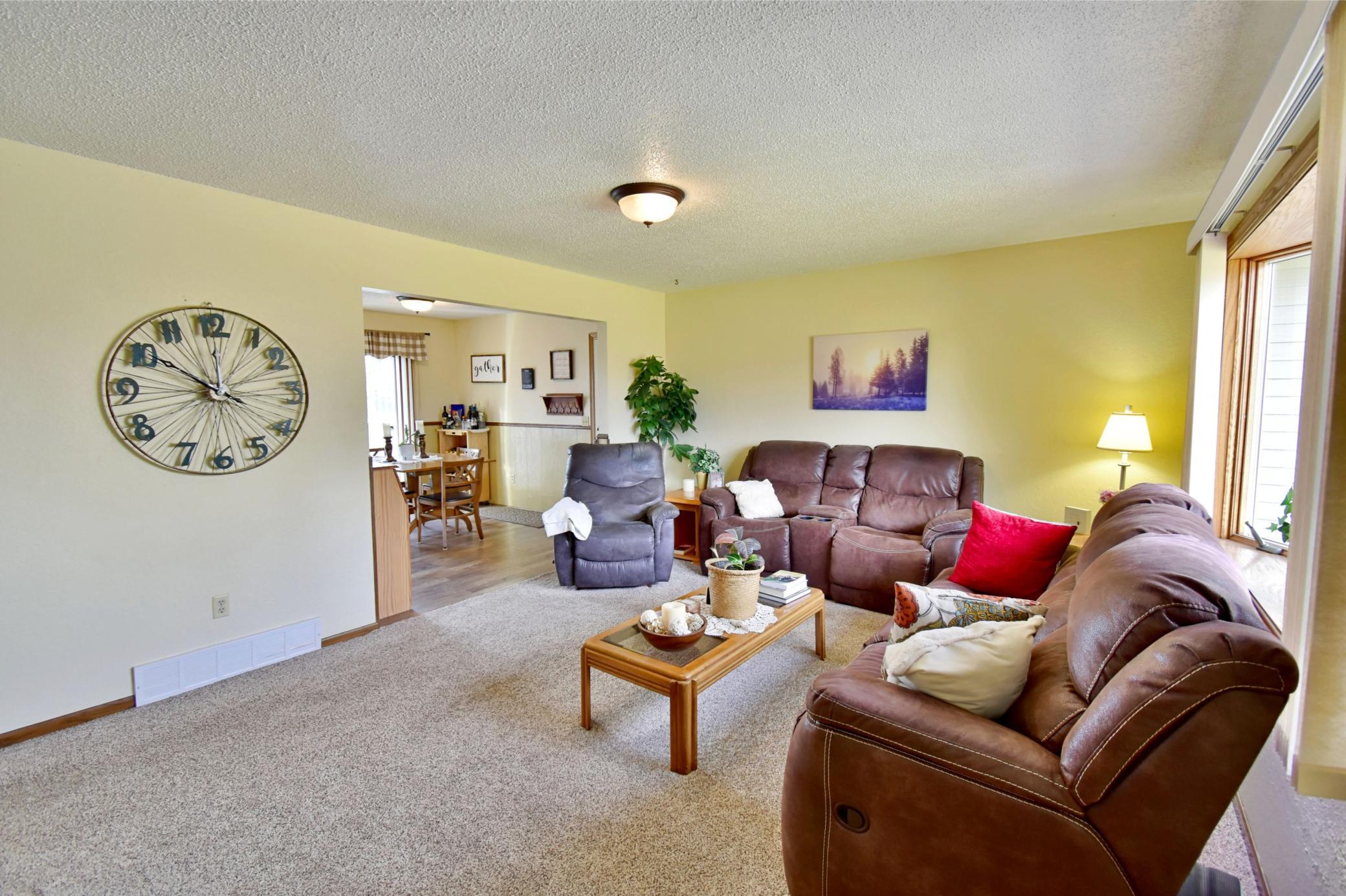 500 Hickman Drive Property Photo 15