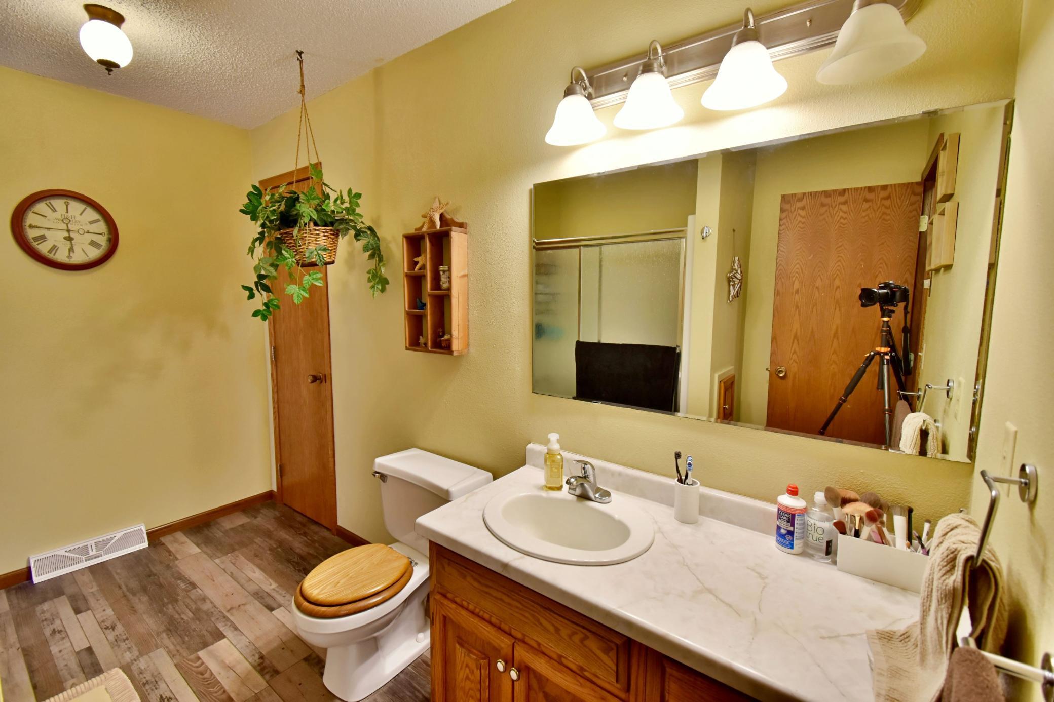 500 Hickman Drive Property Photo 22