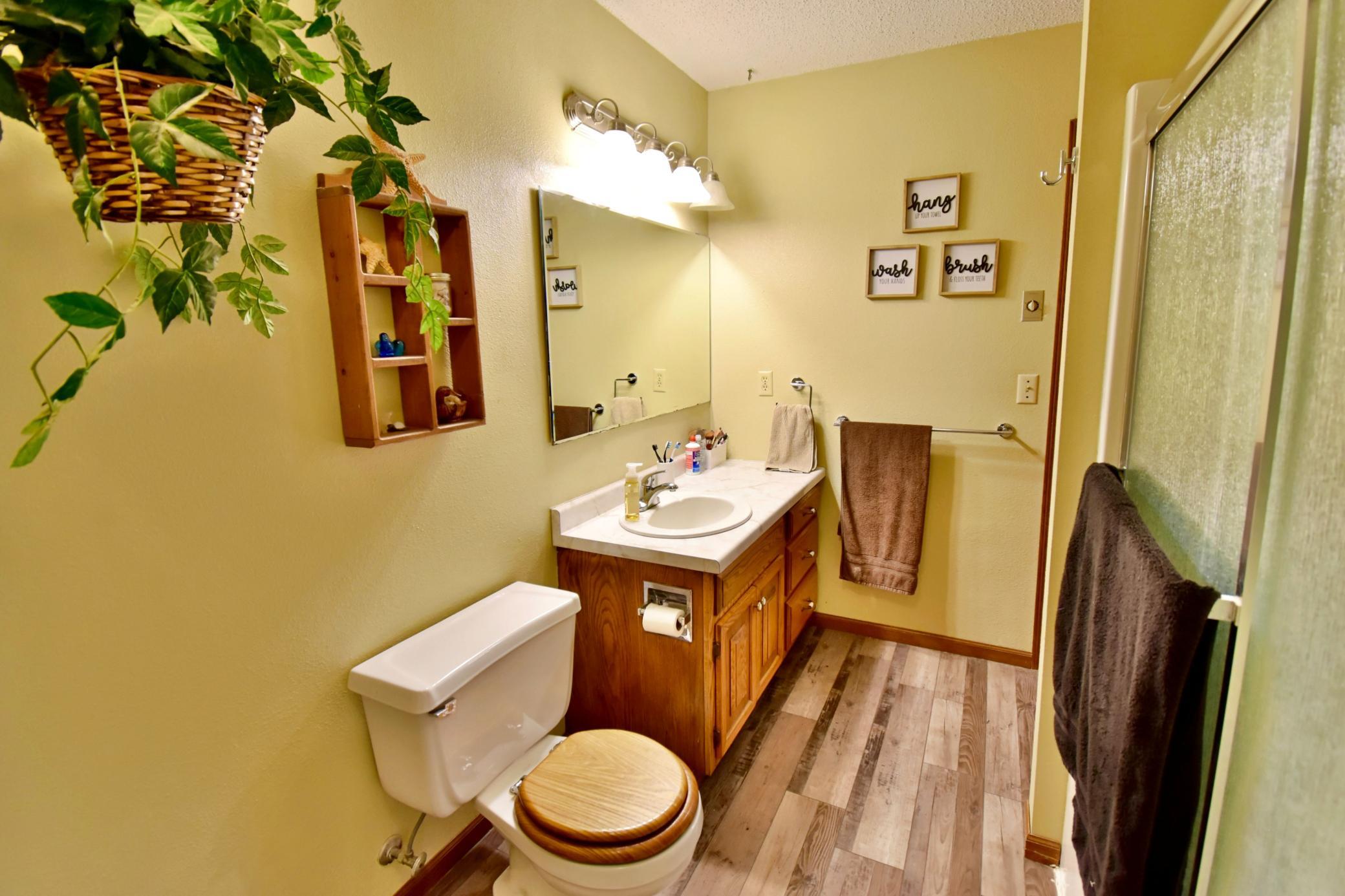 500 Hickman Drive Property Photo 24