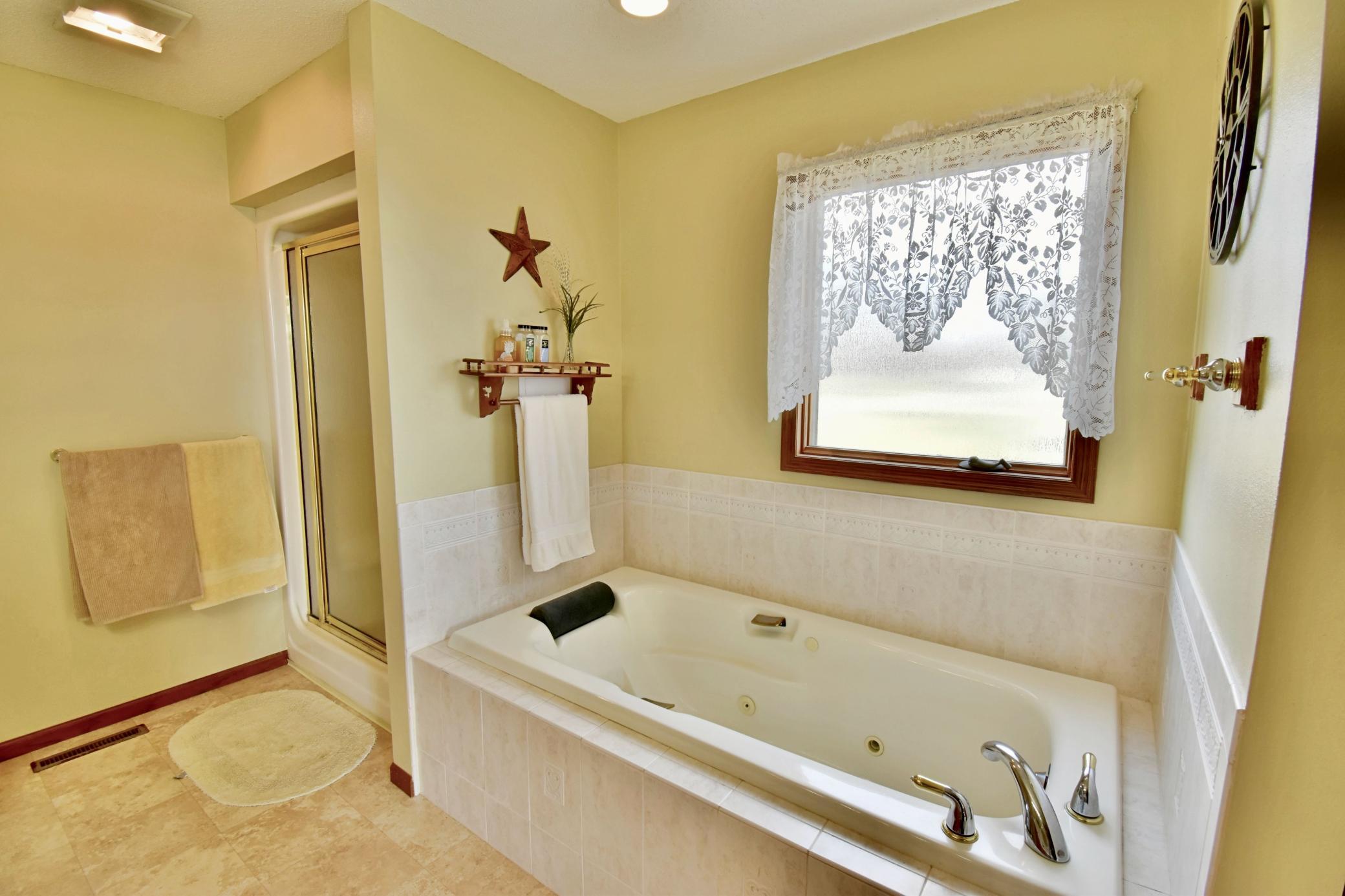 500 Hickman Drive Property Photo 29