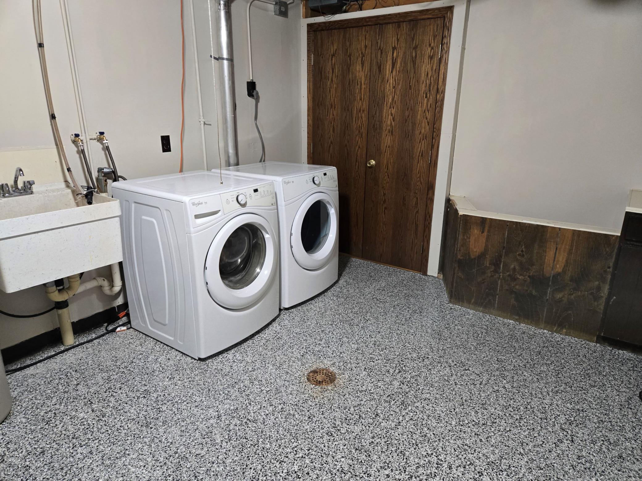 500 Hickman Drive Property Photo 43