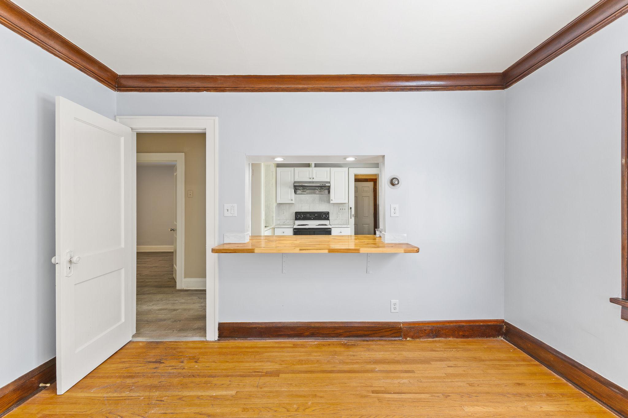 3847 Cedar Avenue S Property Photo 6