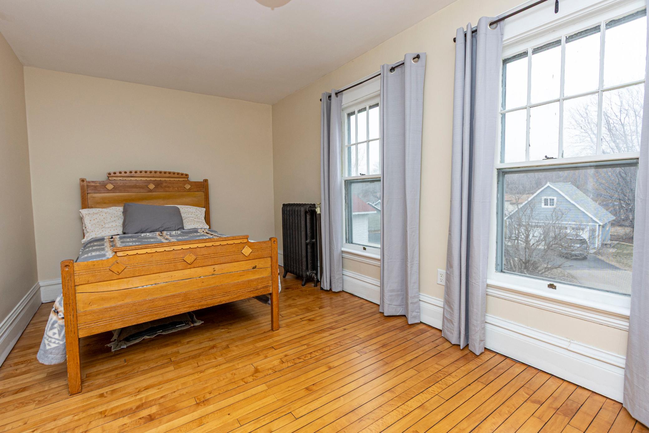 4 N Lakeshore Drive Property Photo 33