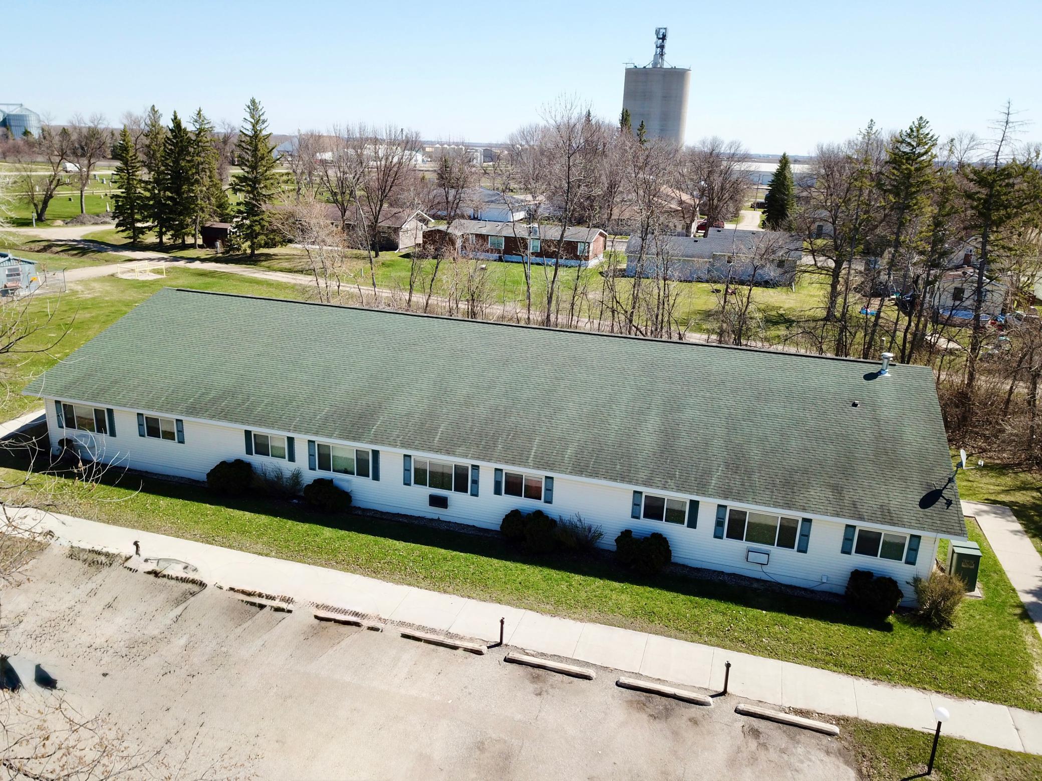 630 Manila Street Property Photo 2