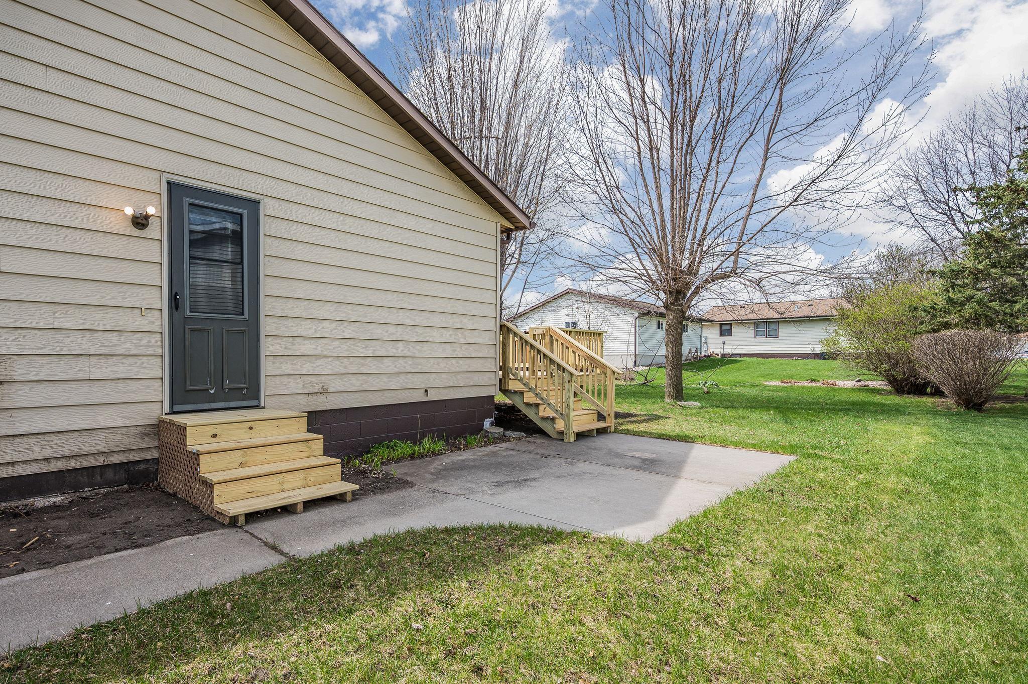 1721 Bantom Place Property Photo 2