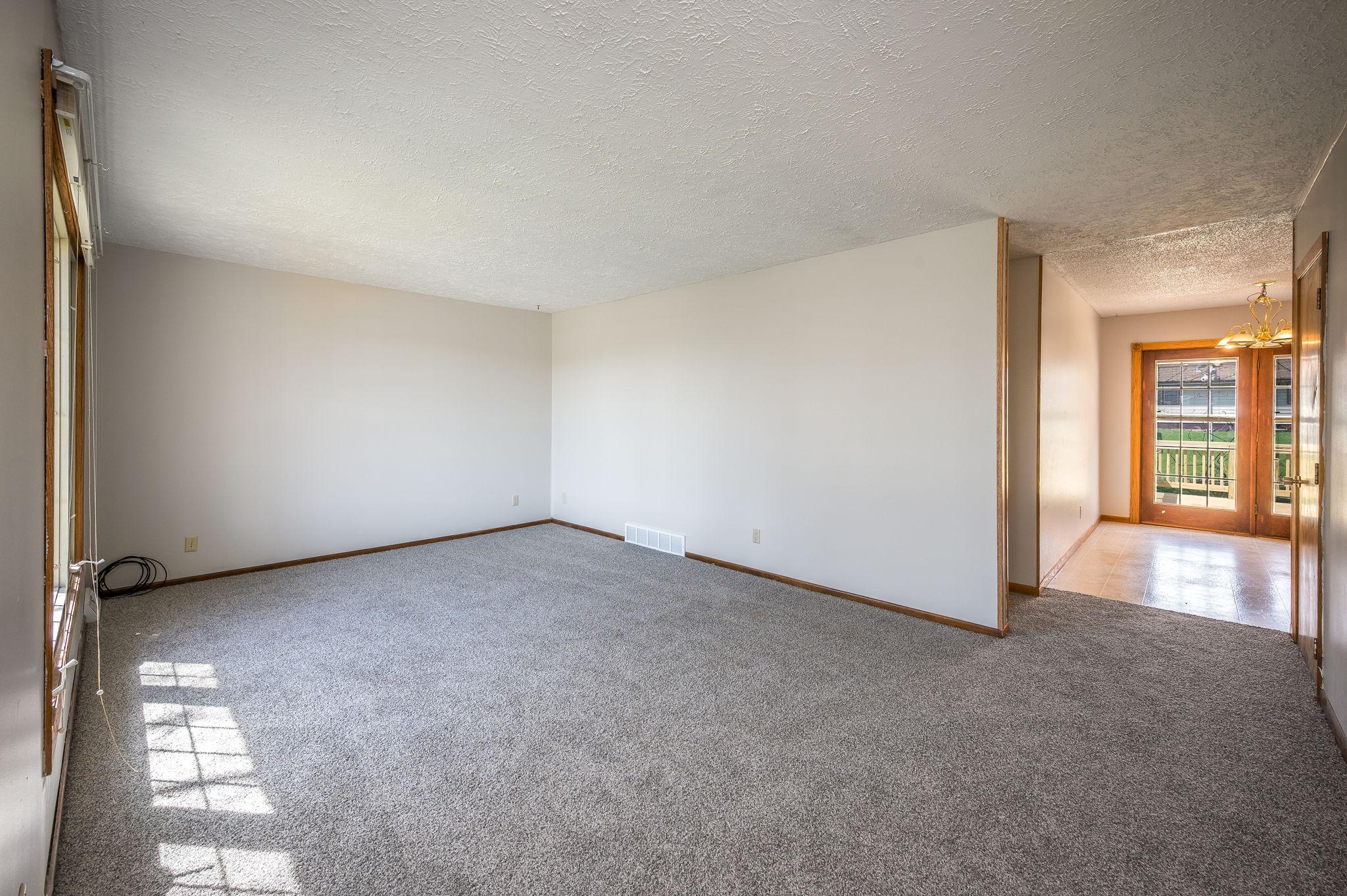1721 Bantom Place Property Photo 10