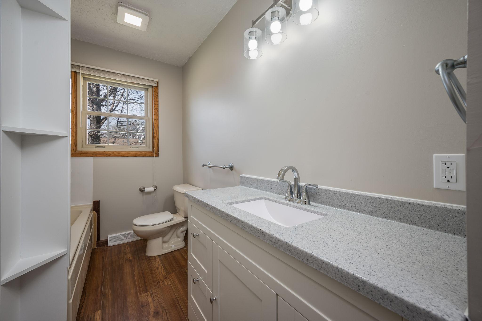 1721 Bantom Place Property Photo 15