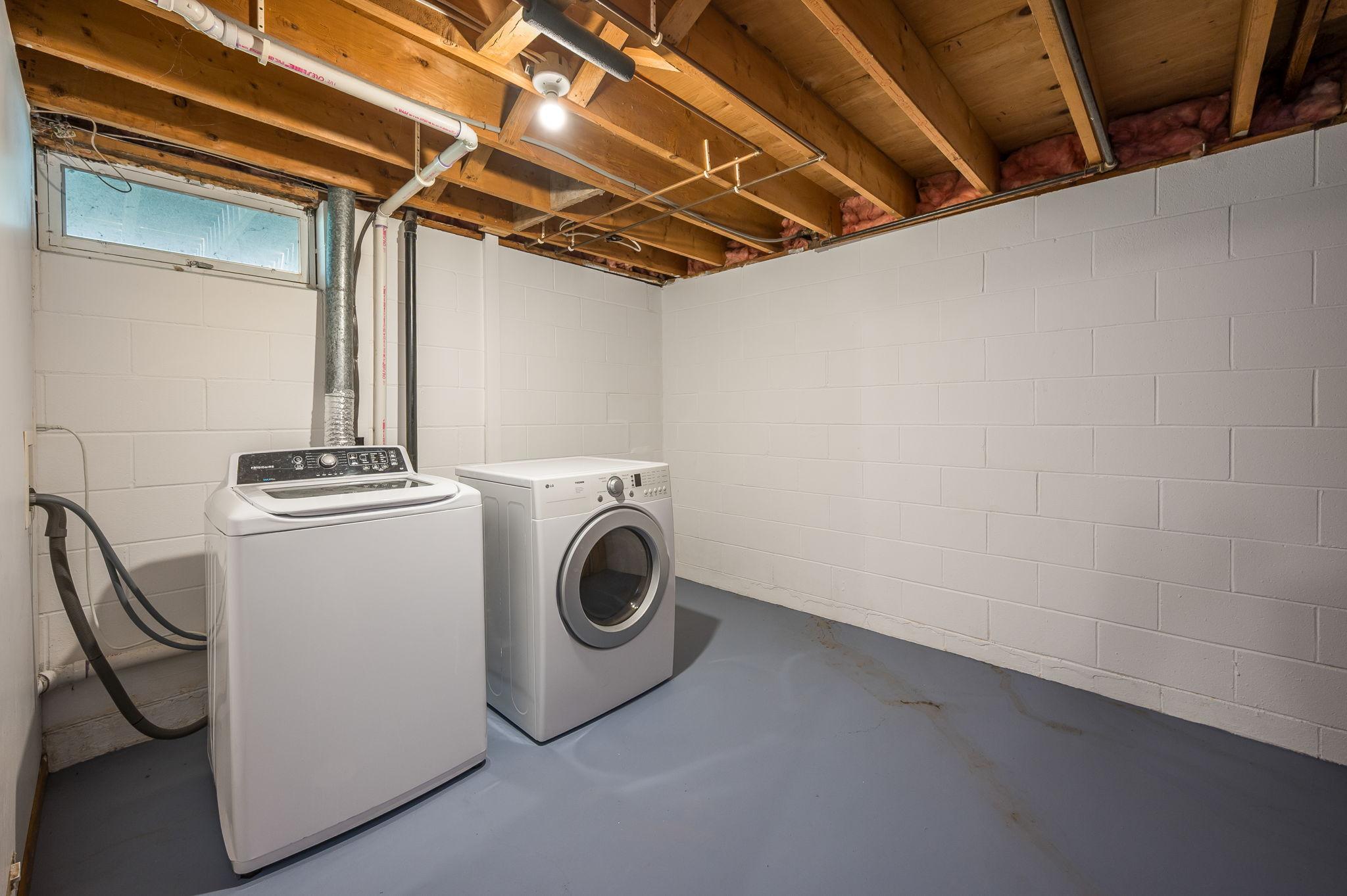 1721 Bantom Place Property Photo 29
