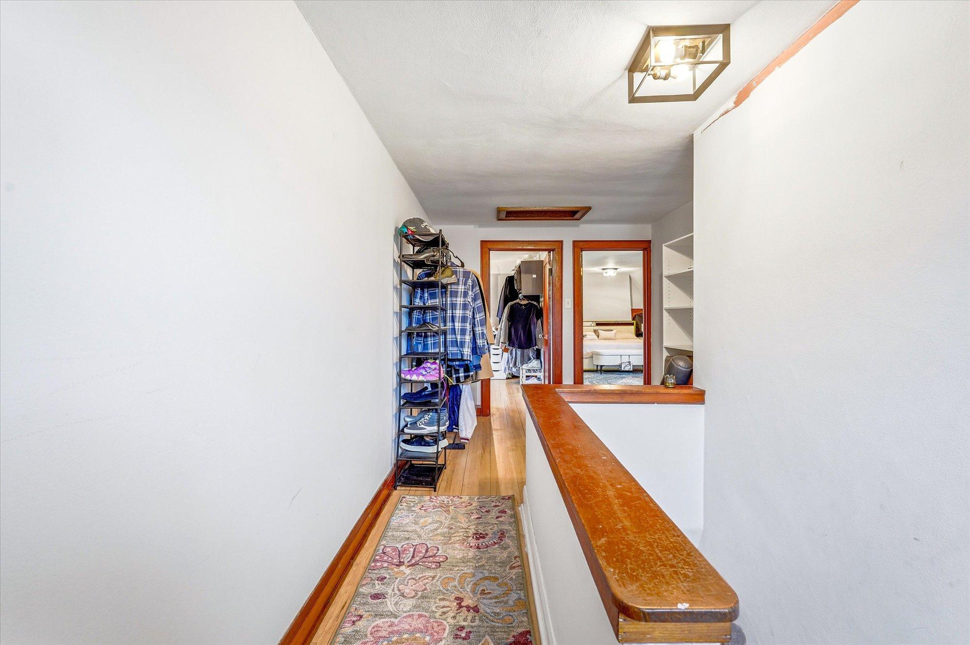 2533 Snelling Curve Property Photo 23