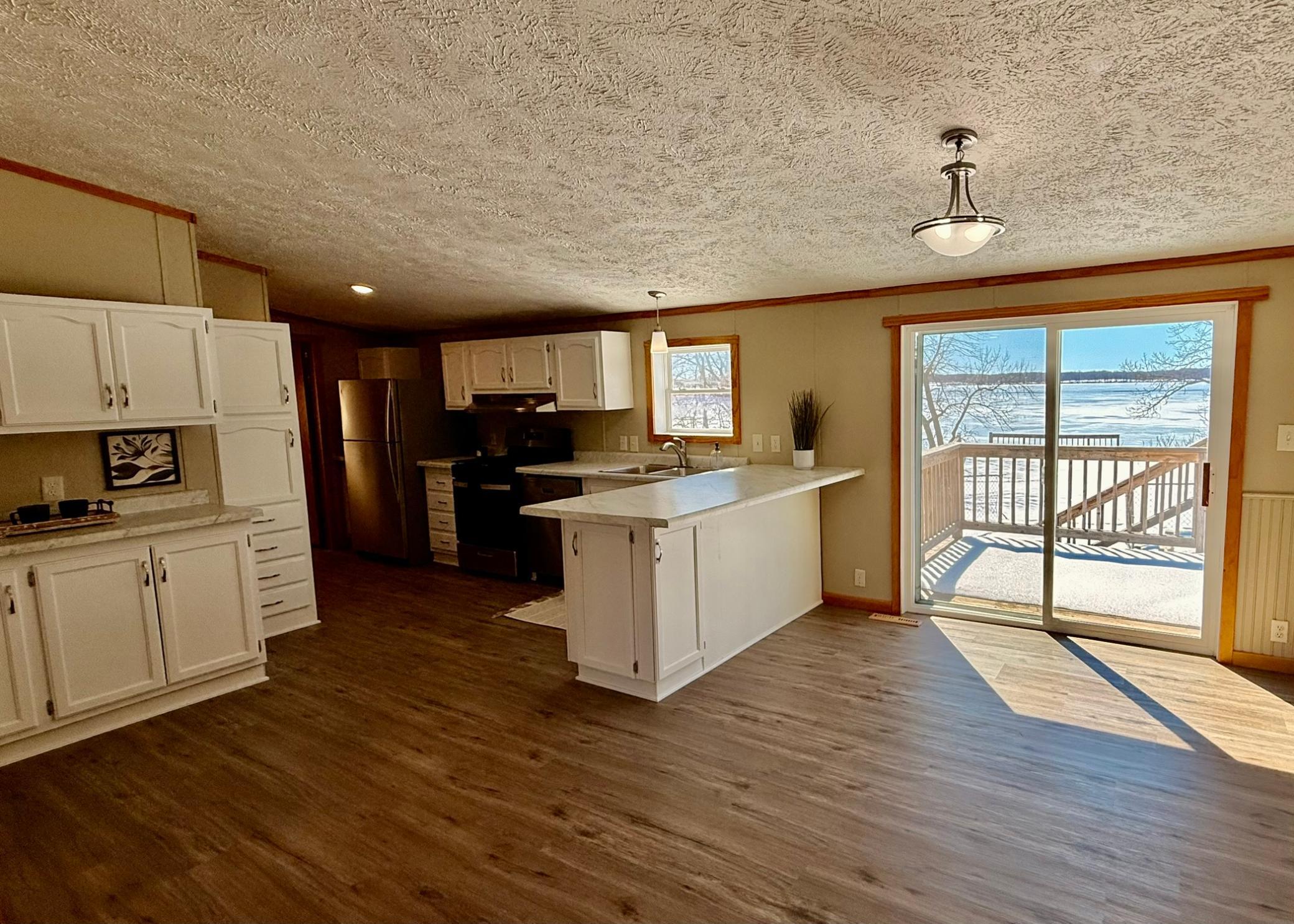 41881 Sugar Maple Drive Property Photo 6