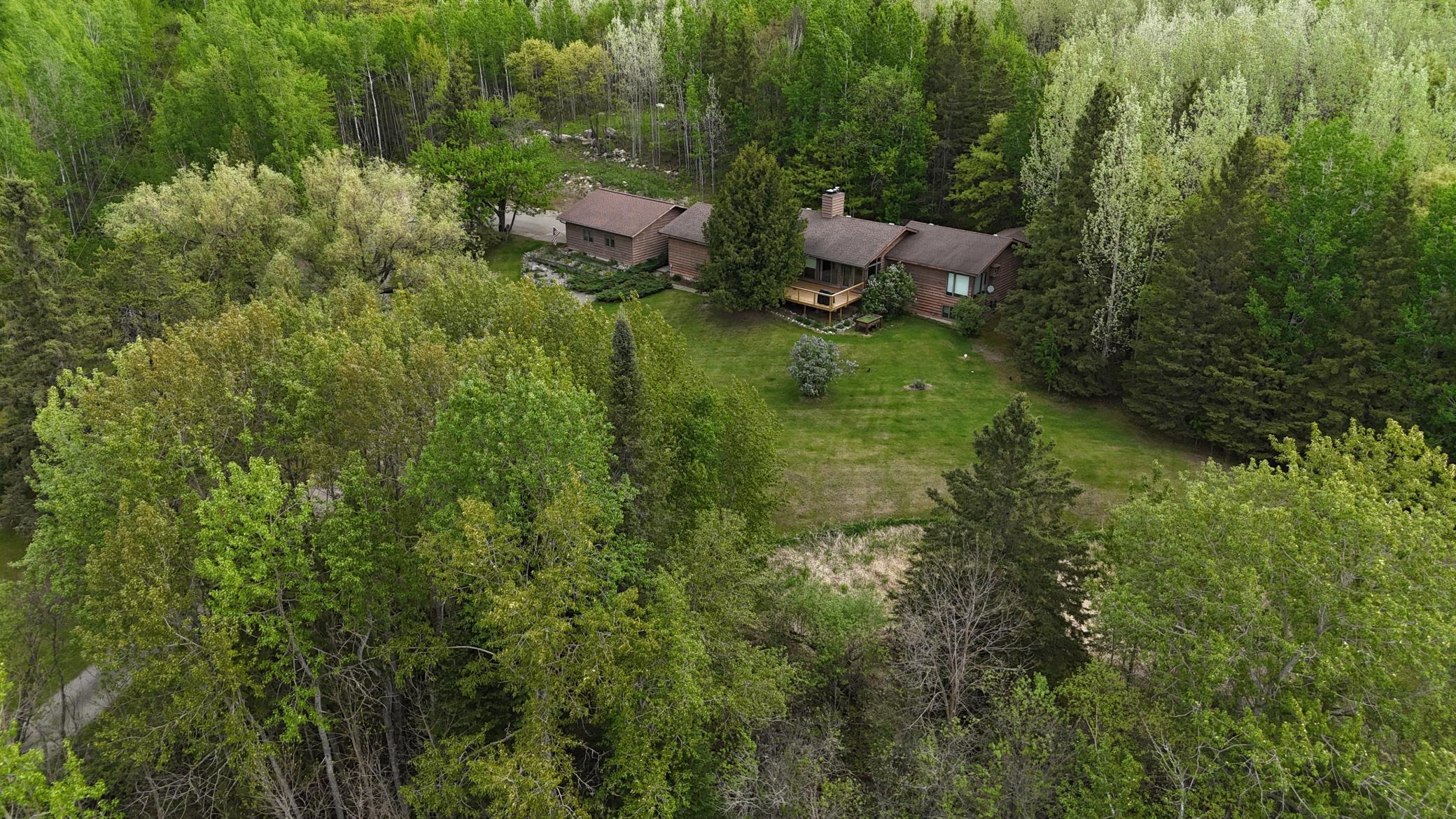 10597 Highway 23 Property Photo 8