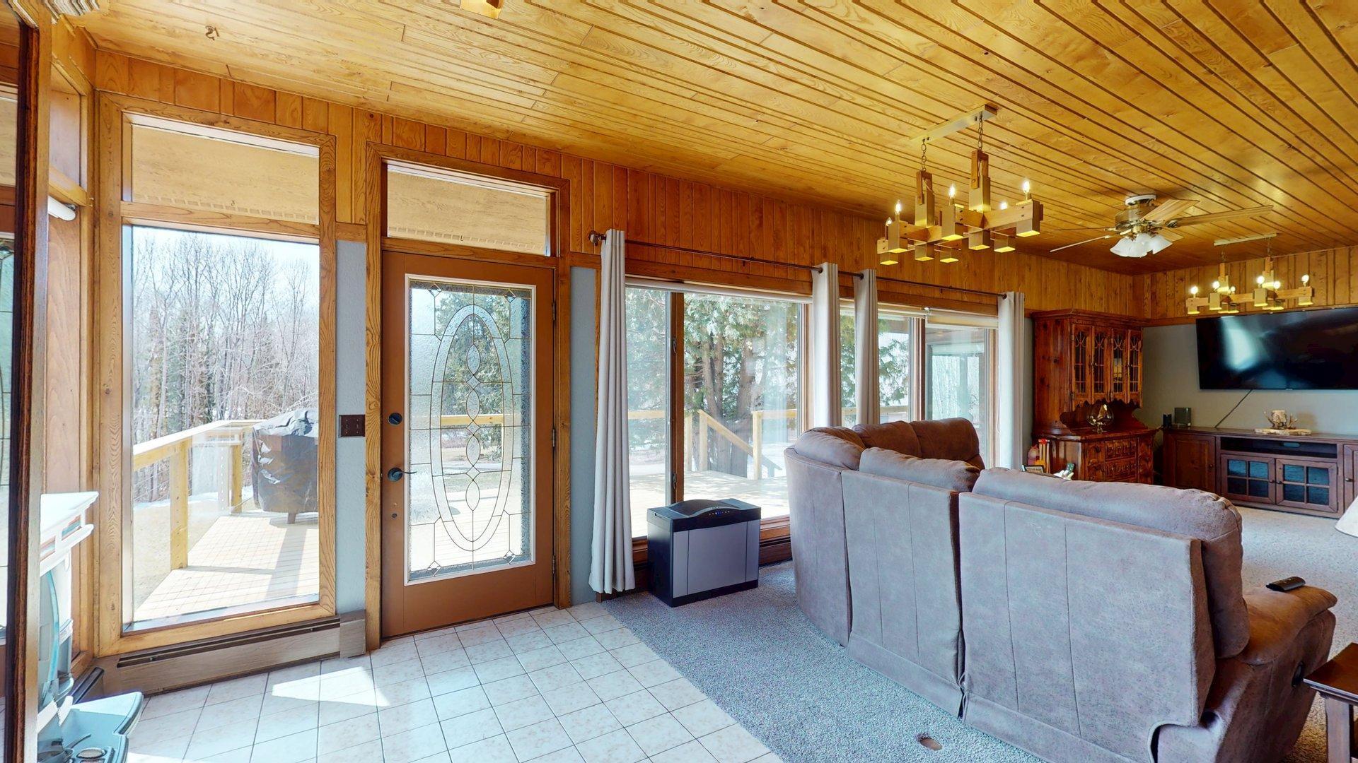 10597 Highway 23 Property Photo 14