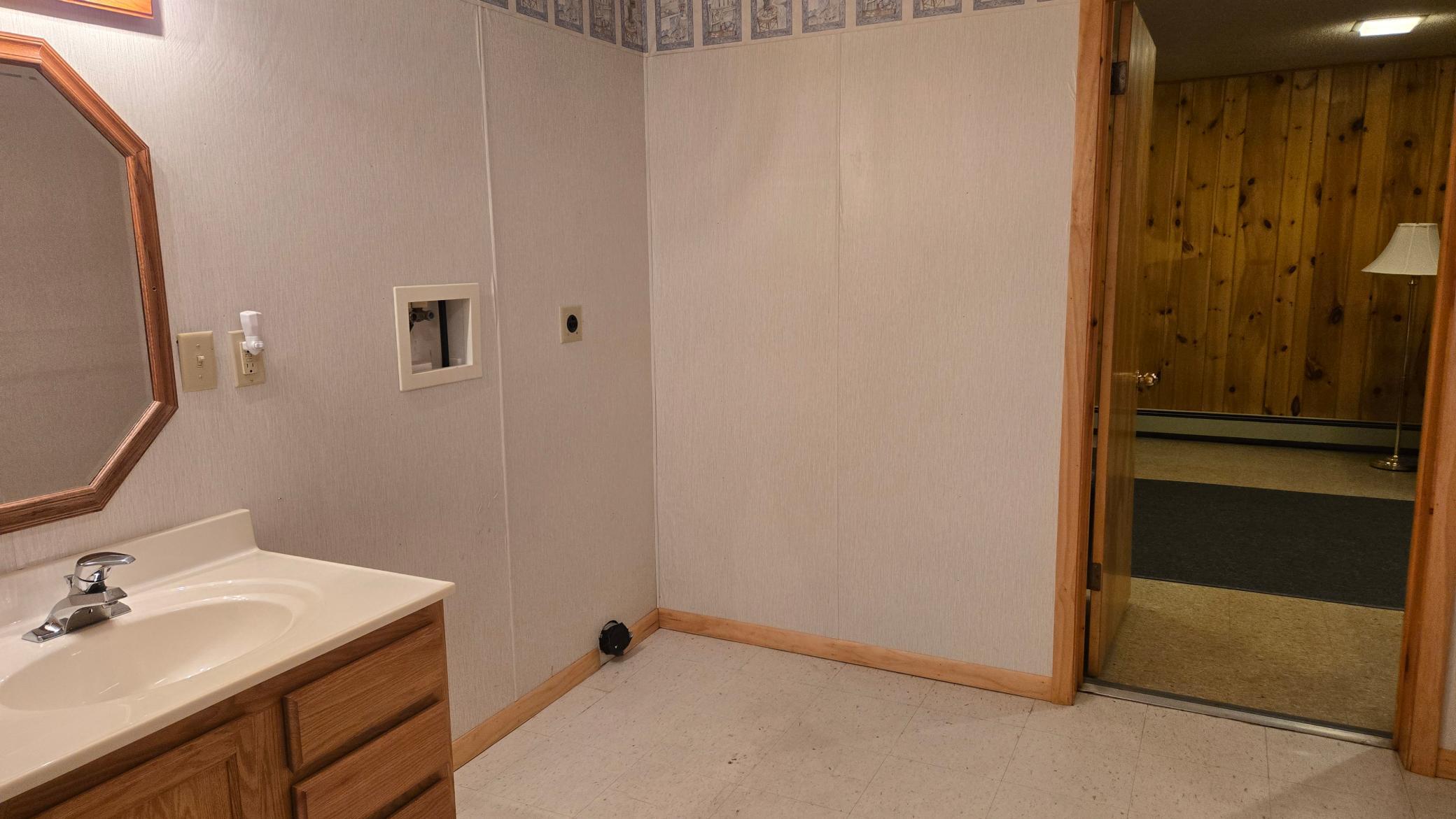 10597 Highway 23 Property Photo 38
