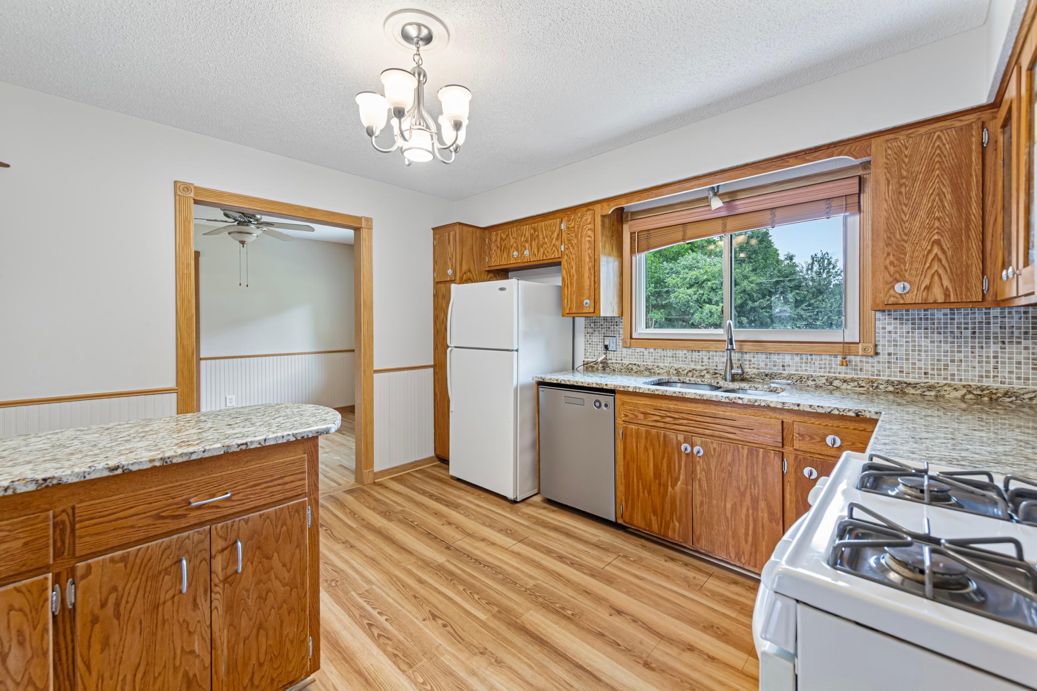 2033 Bluestone Lane Property Photo 16